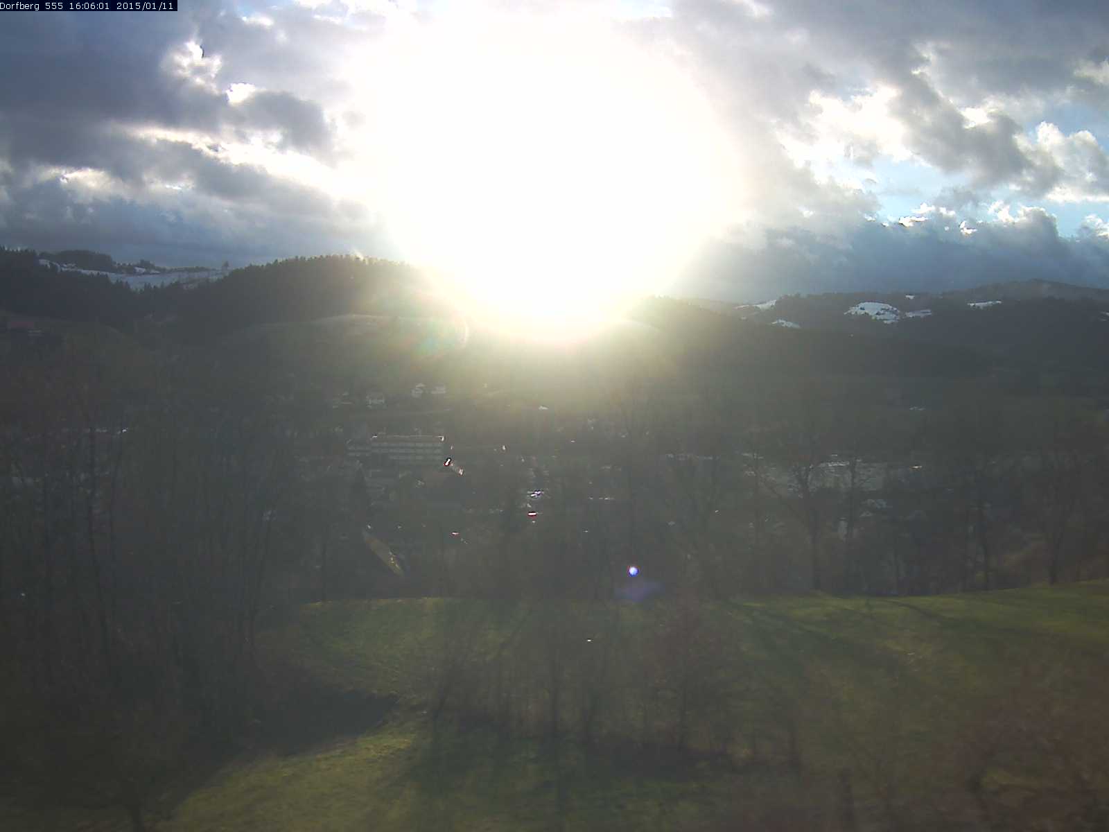 Webcam-Bild: Aussicht vom Dorfberg in Langnau 20150111-160601