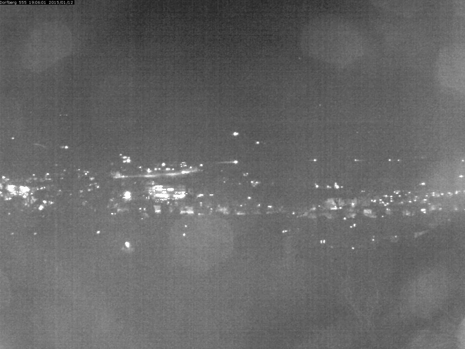 Webcam-Bild: Aussicht vom Dorfberg in Langnau 20150112-190601