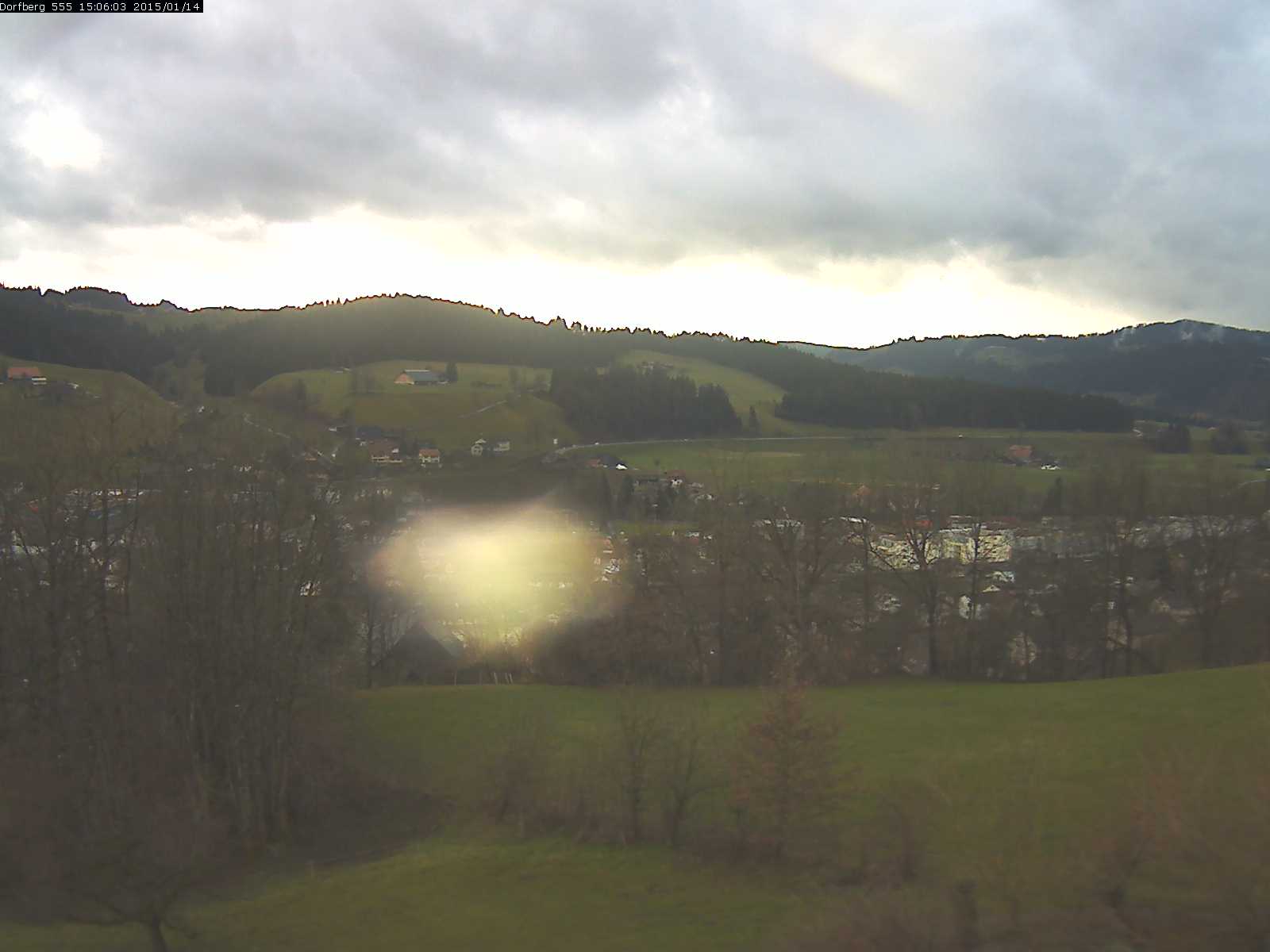 Webcam-Bild: Aussicht vom Dorfberg in Langnau 20150114-150601