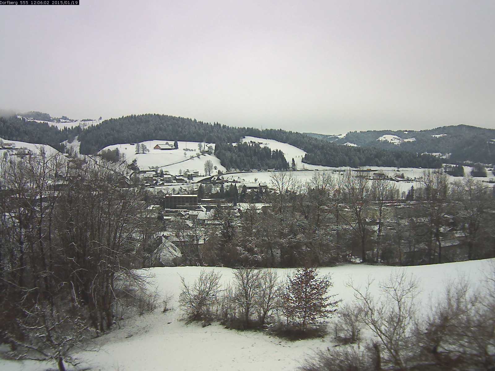 Webcam-Bild: Aussicht vom Dorfberg in Langnau 20150119-120601