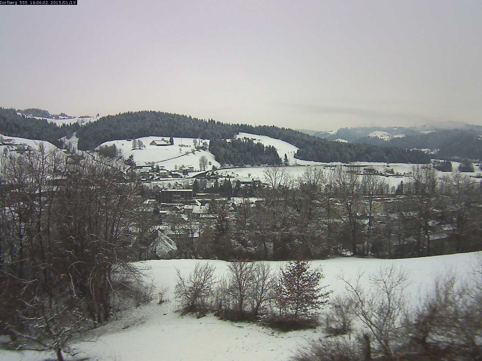 Webcam-Bild: Aussicht vom Dorfberg in Langnau 20150119-160601