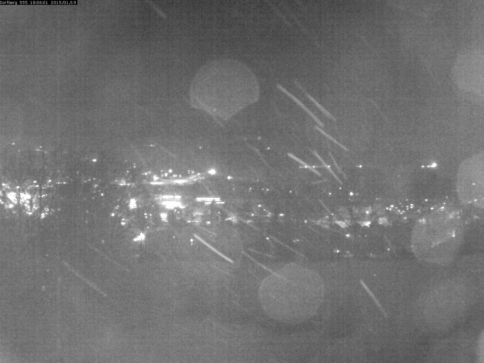 Webcam-Bild: Aussicht vom Dorfberg in Langnau 20150119-180601