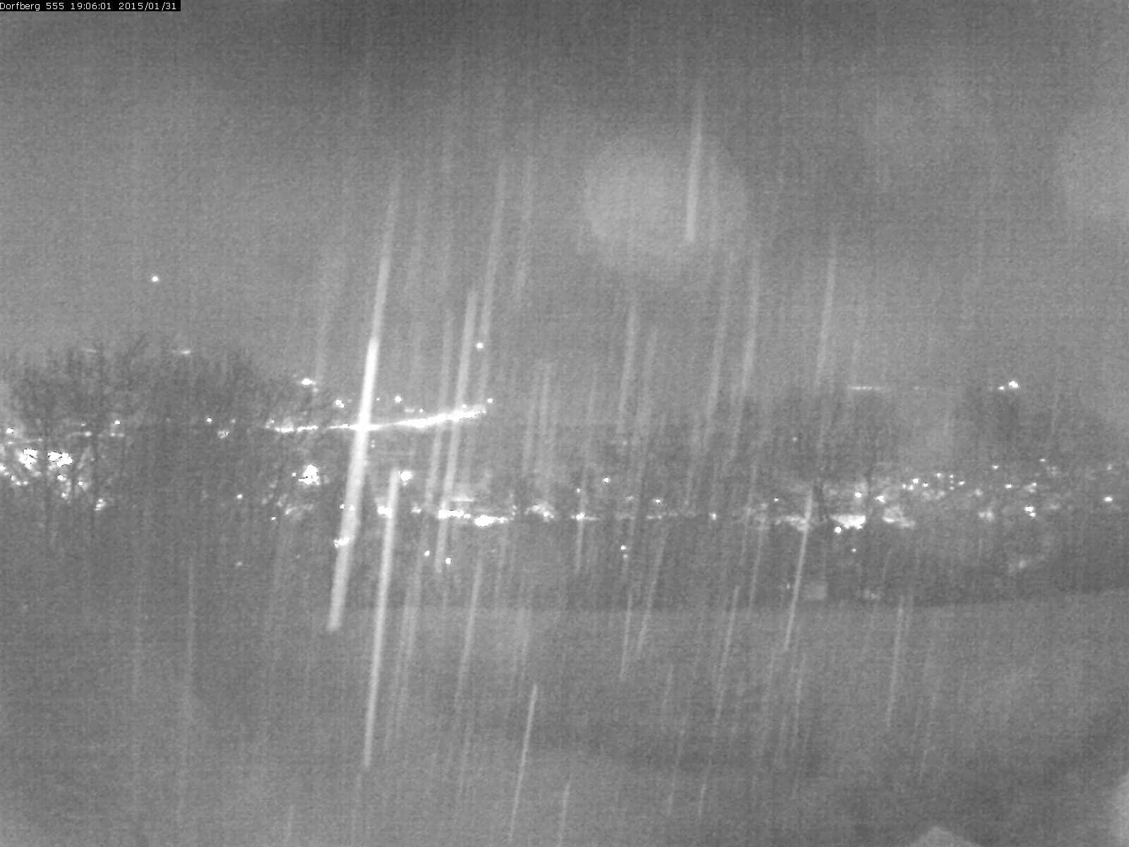 Webcam-Bild: Aussicht vom Dorfberg in Langnau 20150131-190601