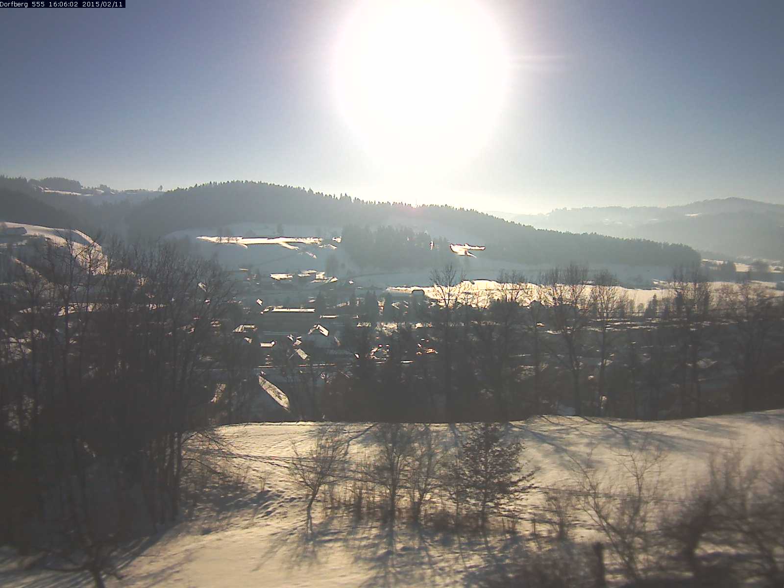 Webcam-Bild: Aussicht vom Dorfberg in Langnau 20150211-160601