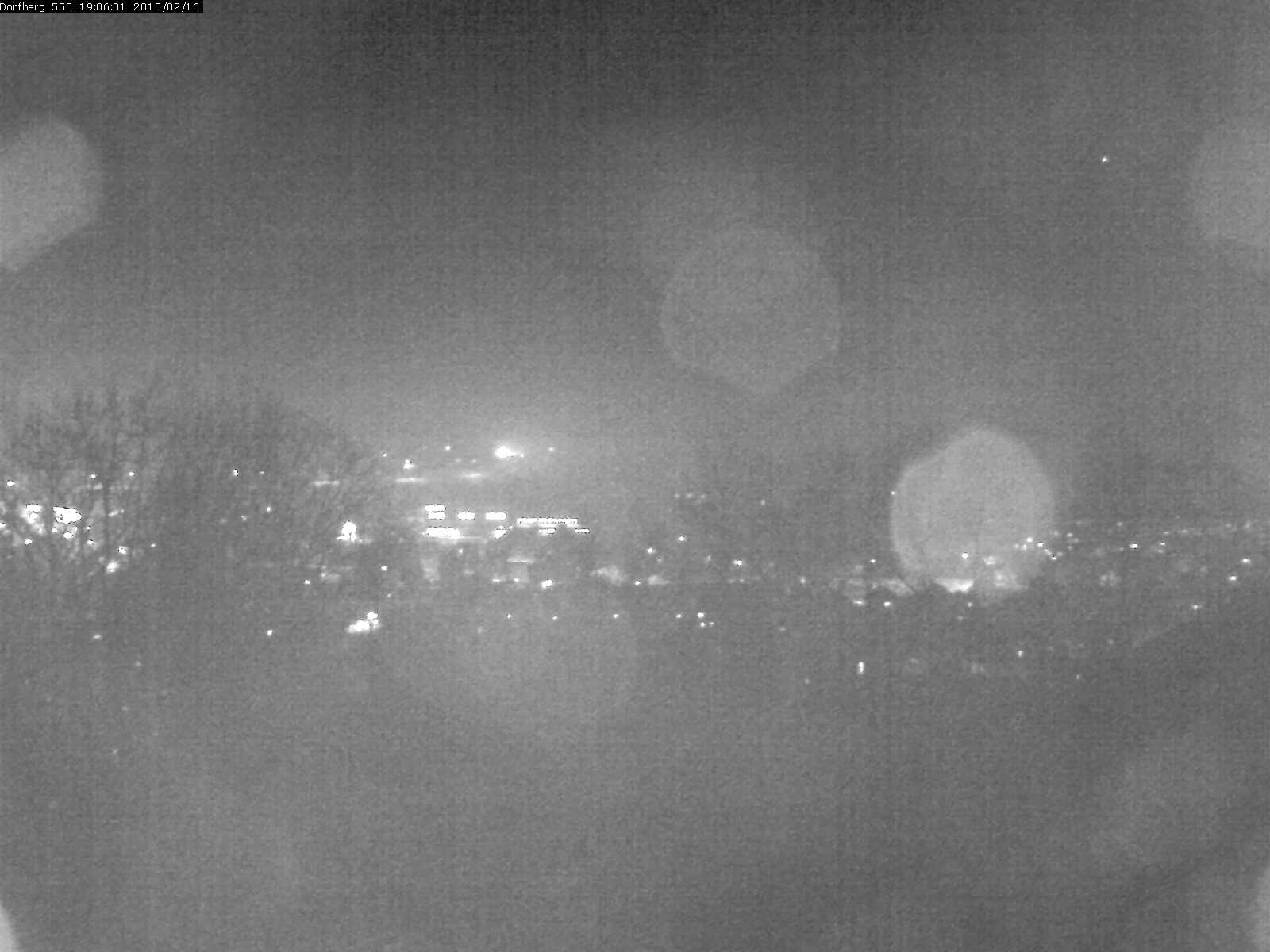 Webcam-Bild: Aussicht vom Dorfberg in Langnau 20150216-190601