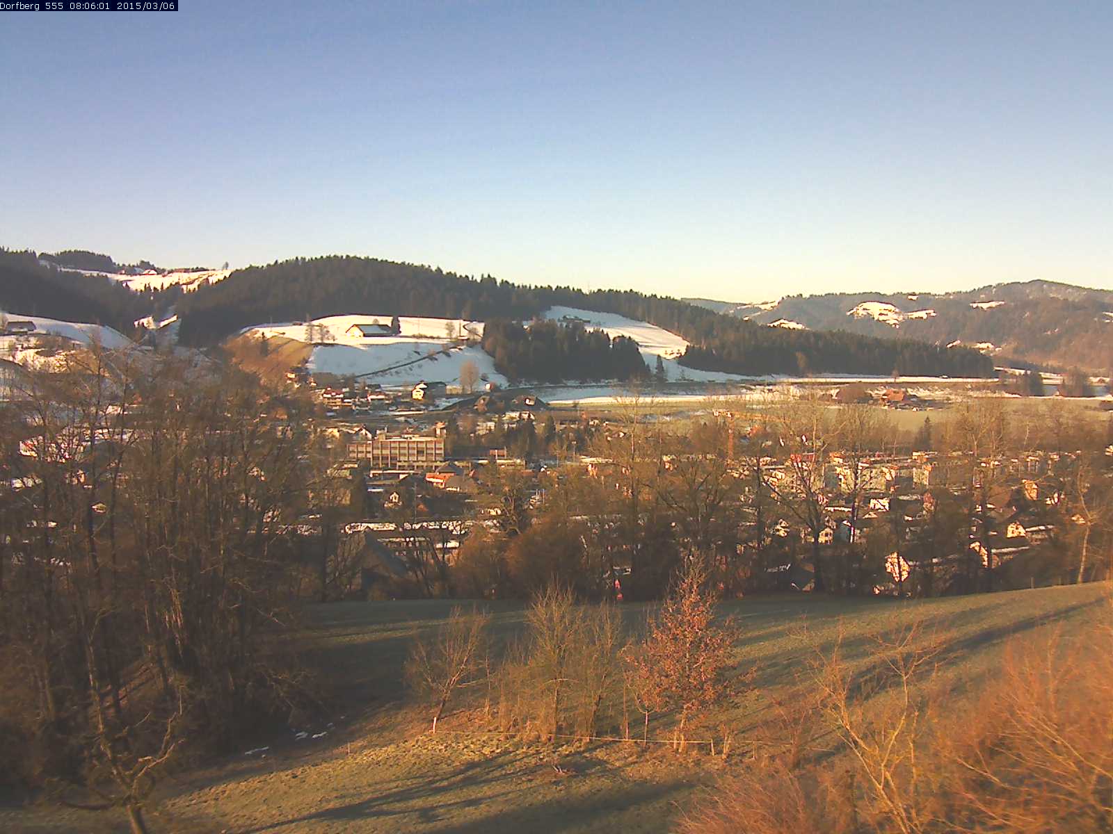 Webcam-Bild: Aussicht vom Dorfberg in Langnau 20150306-080601