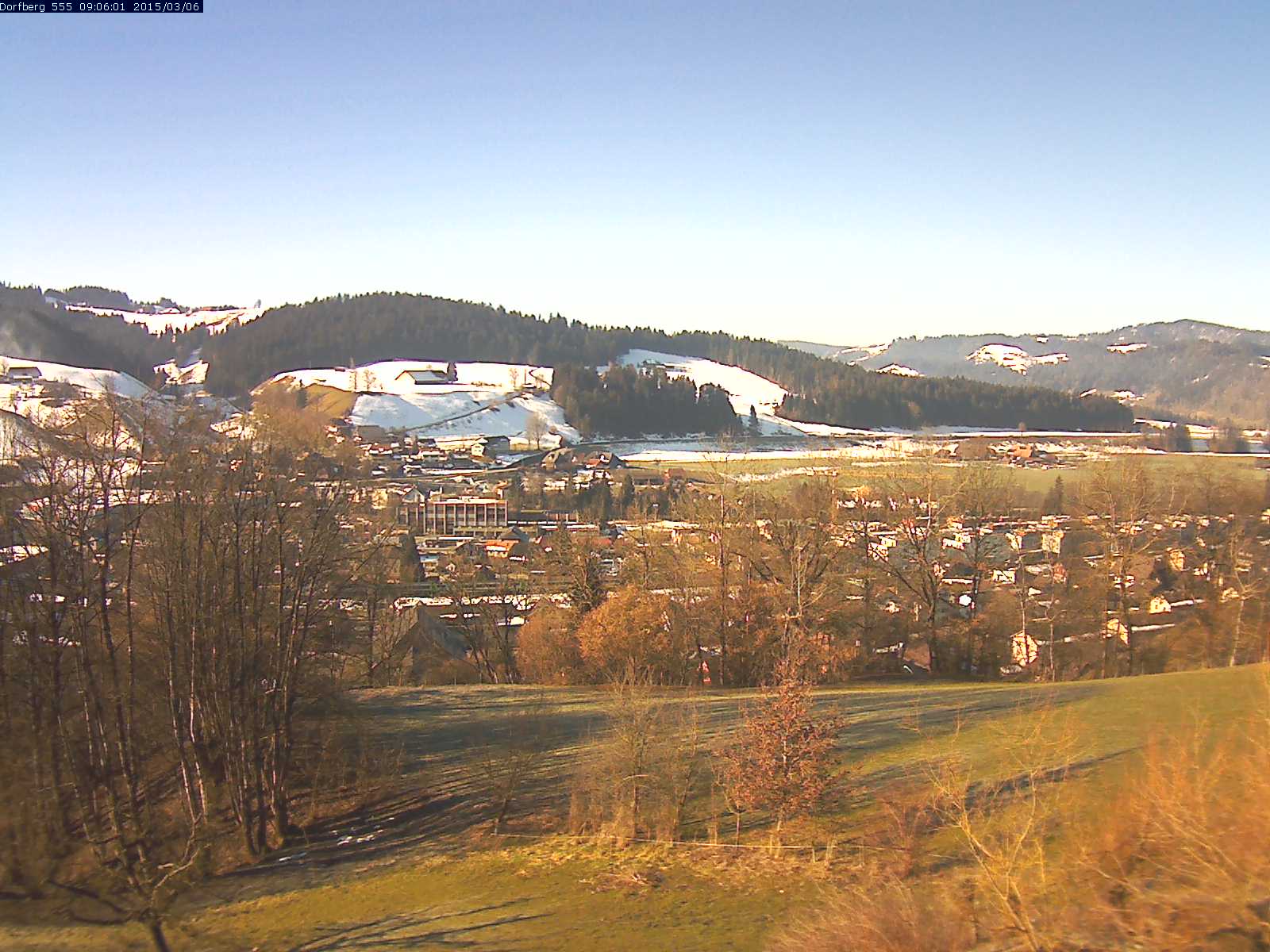 Webcam-Bild: Aussicht vom Dorfberg in Langnau 20150306-090601