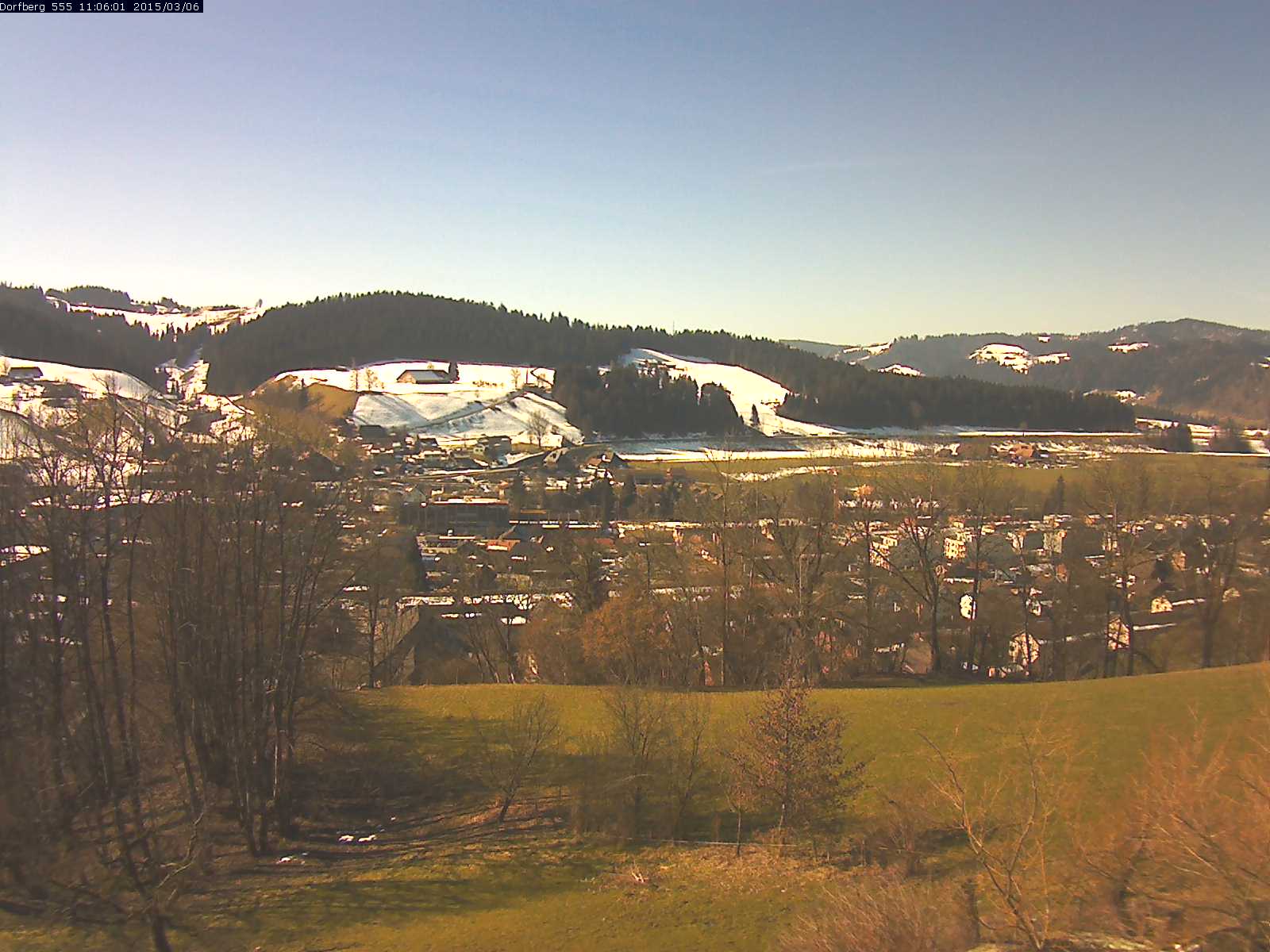 Webcam-Bild: Aussicht vom Dorfberg in Langnau 20150306-110601