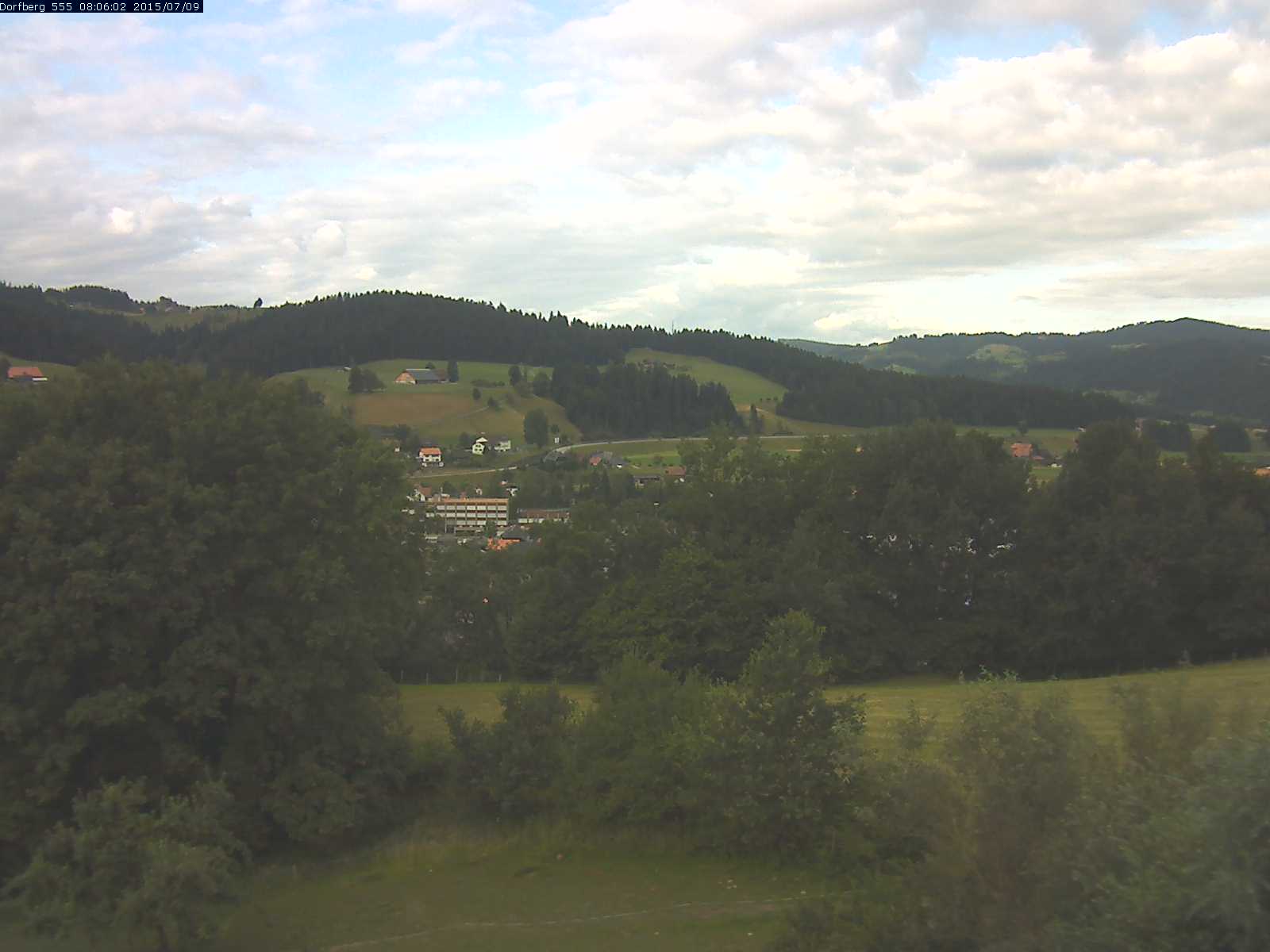 Webcam-Bild: Aussicht vom Dorfberg in Langnau 20150709-080601