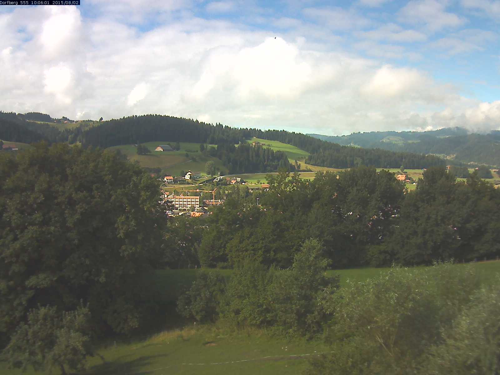 Webcam-Bild: Aussicht vom Dorfberg in Langnau 20150802-100601