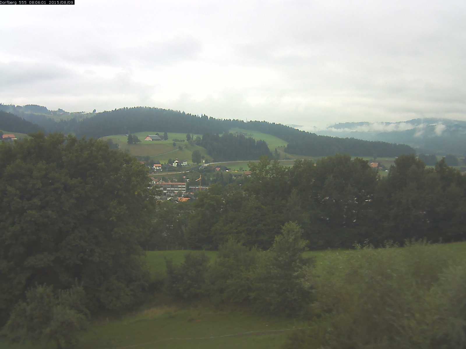 Webcam-Bild: Aussicht vom Dorfberg in Langnau 20150809-080601