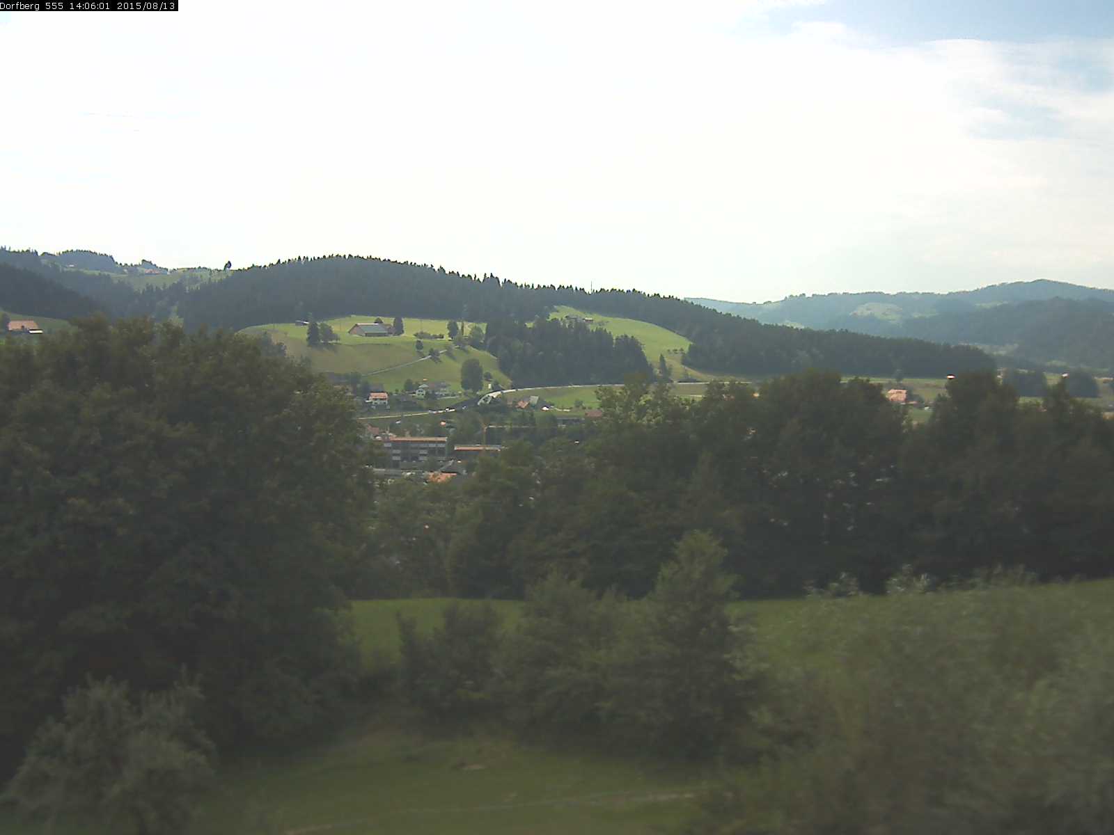Webcam-Bild: Aussicht vom Dorfberg in Langnau 20150813-140601
