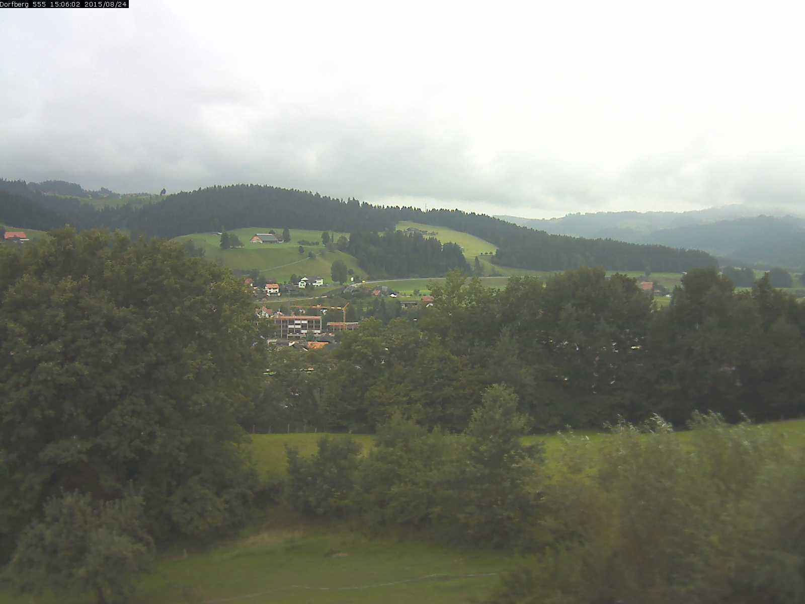 Webcam-Bild: Aussicht vom Dorfberg in Langnau 20150824-150601