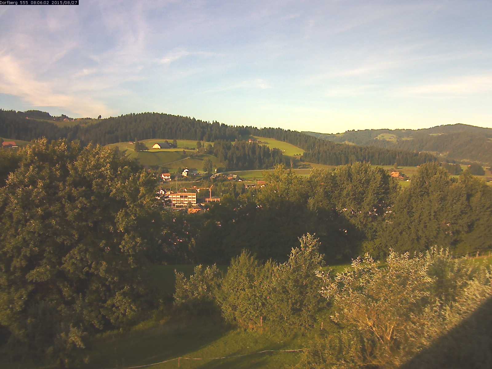 Webcam-Bild: Aussicht vom Dorfberg in Langnau 20150827-080602