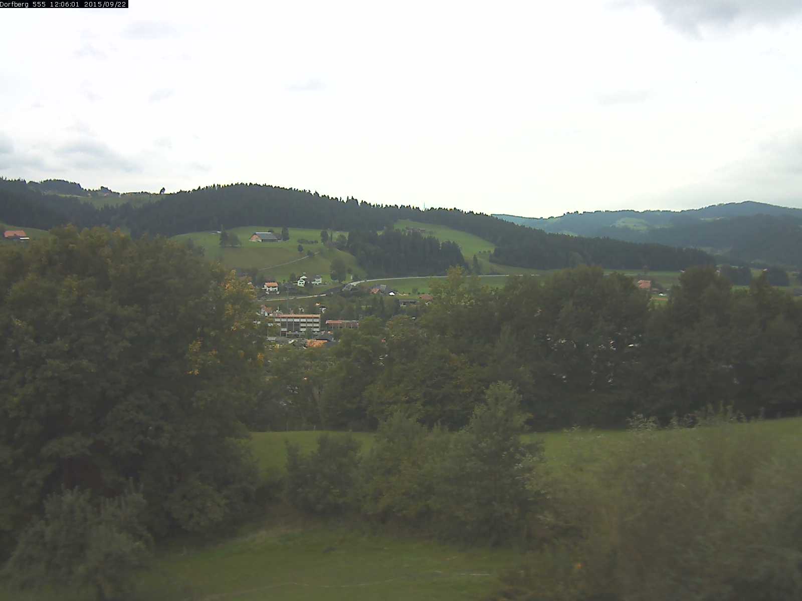 Webcam-Bild: Aussicht vom Dorfberg in Langnau 20150922-120601