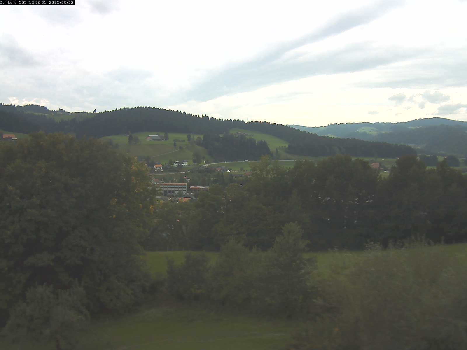 Webcam-Bild: Aussicht vom Dorfberg in Langnau 20150922-150601