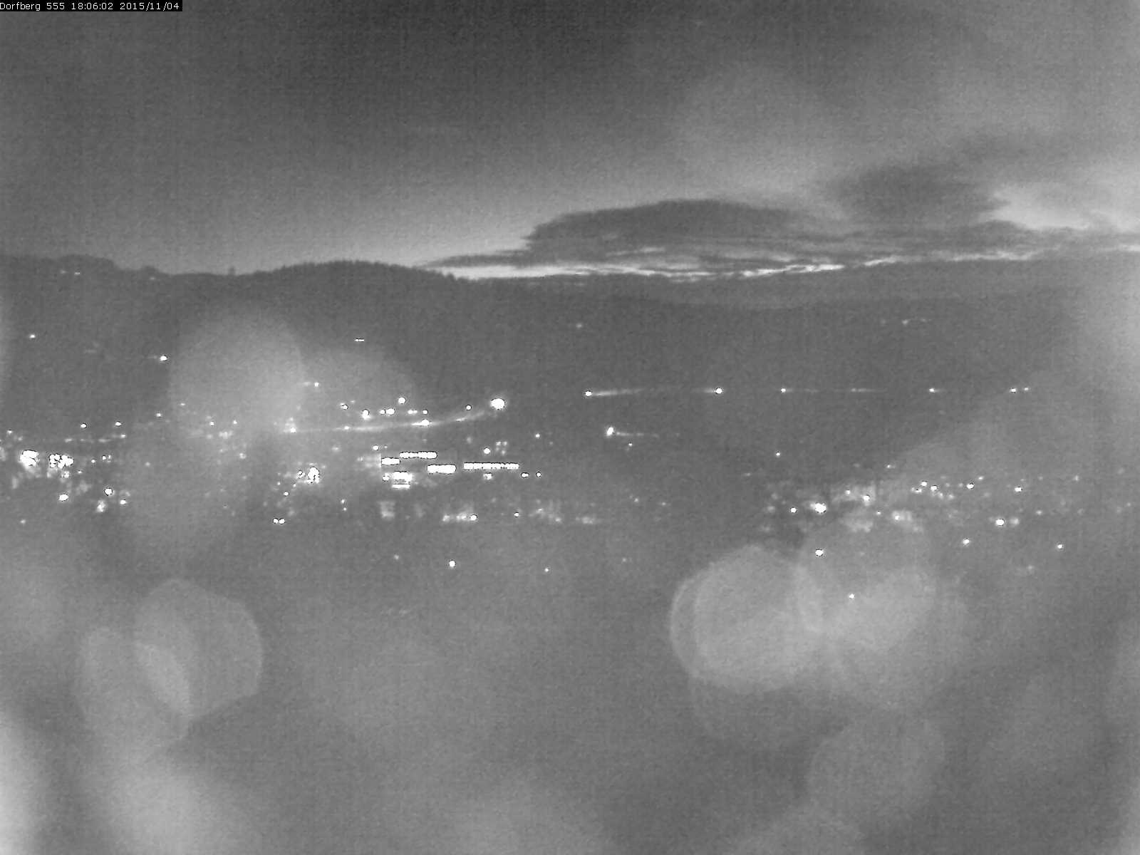 Webcam-Bild: Aussicht vom Dorfberg in Langnau 20151104-180601