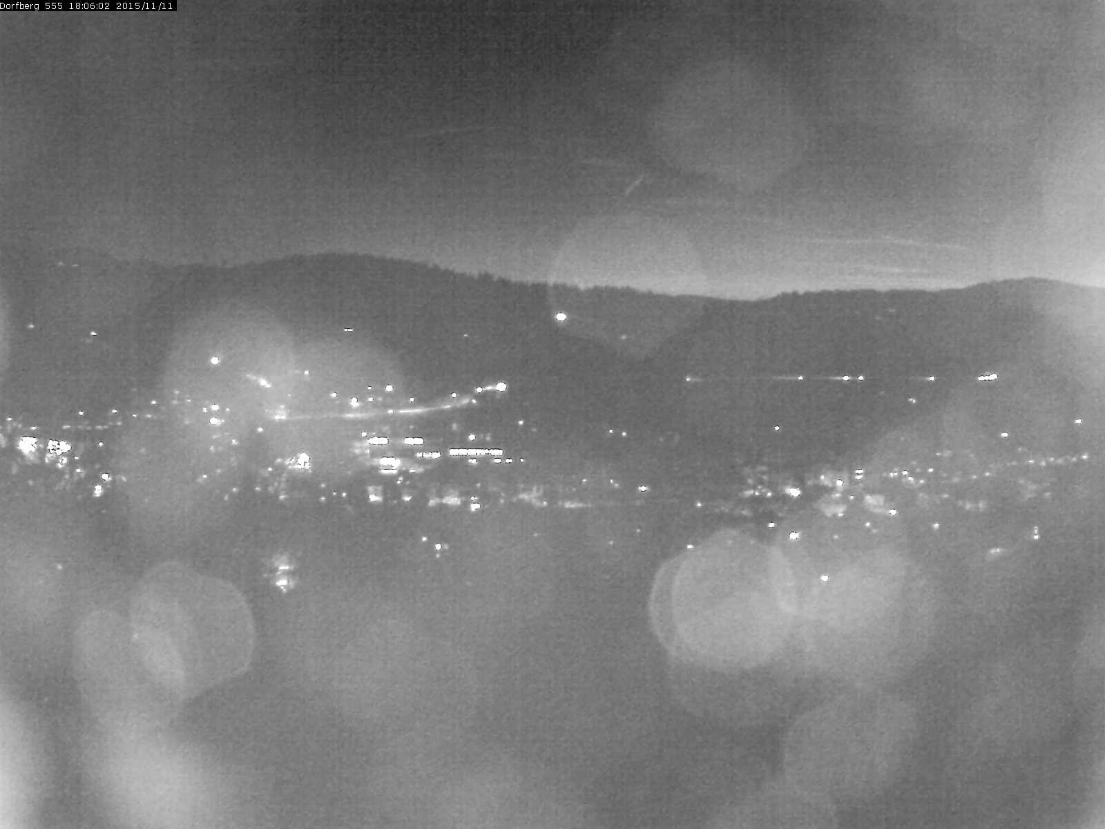 Webcam-Bild: Aussicht vom Dorfberg in Langnau 20151111-180601