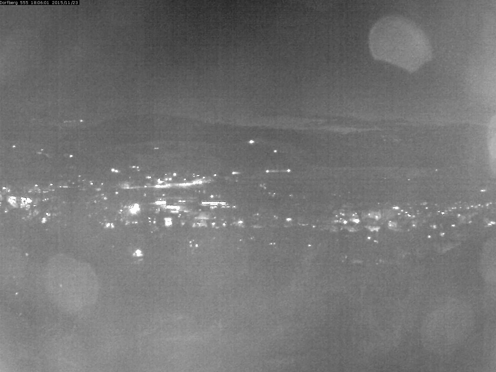 Webcam-Bild: Aussicht vom Dorfberg in Langnau 20151123-180601