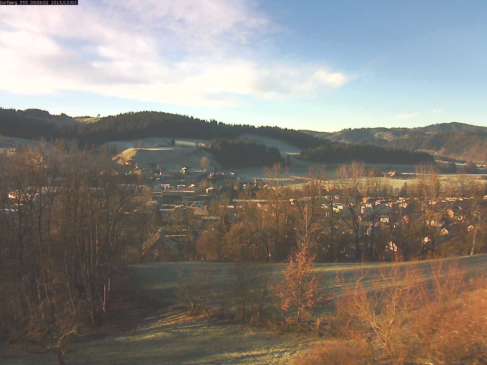Webcam-Bild: Aussicht vom Dorfberg in Langnau 20151203-090601
