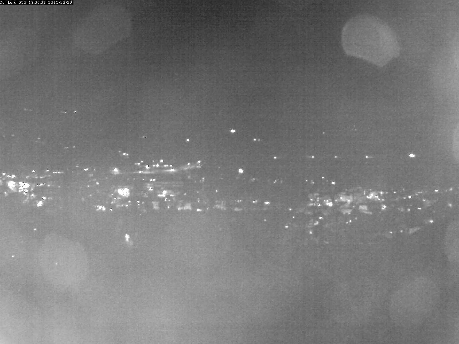 Webcam-Bild: Aussicht vom Dorfberg in Langnau 20151229-180601