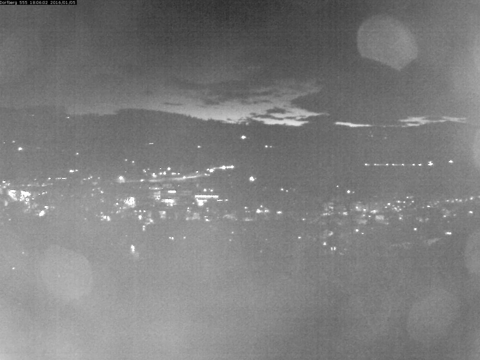 Webcam-Bild: Aussicht vom Dorfberg in Langnau 20160105-180601