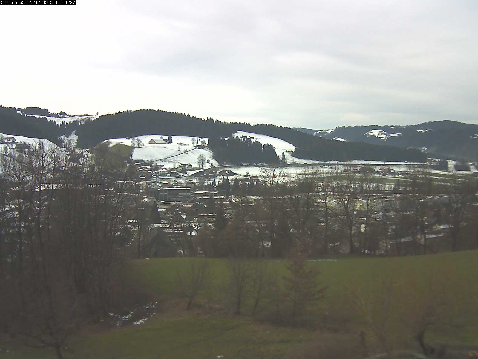 Webcam-Bild: Aussicht vom Dorfberg in Langnau 20160127-120601