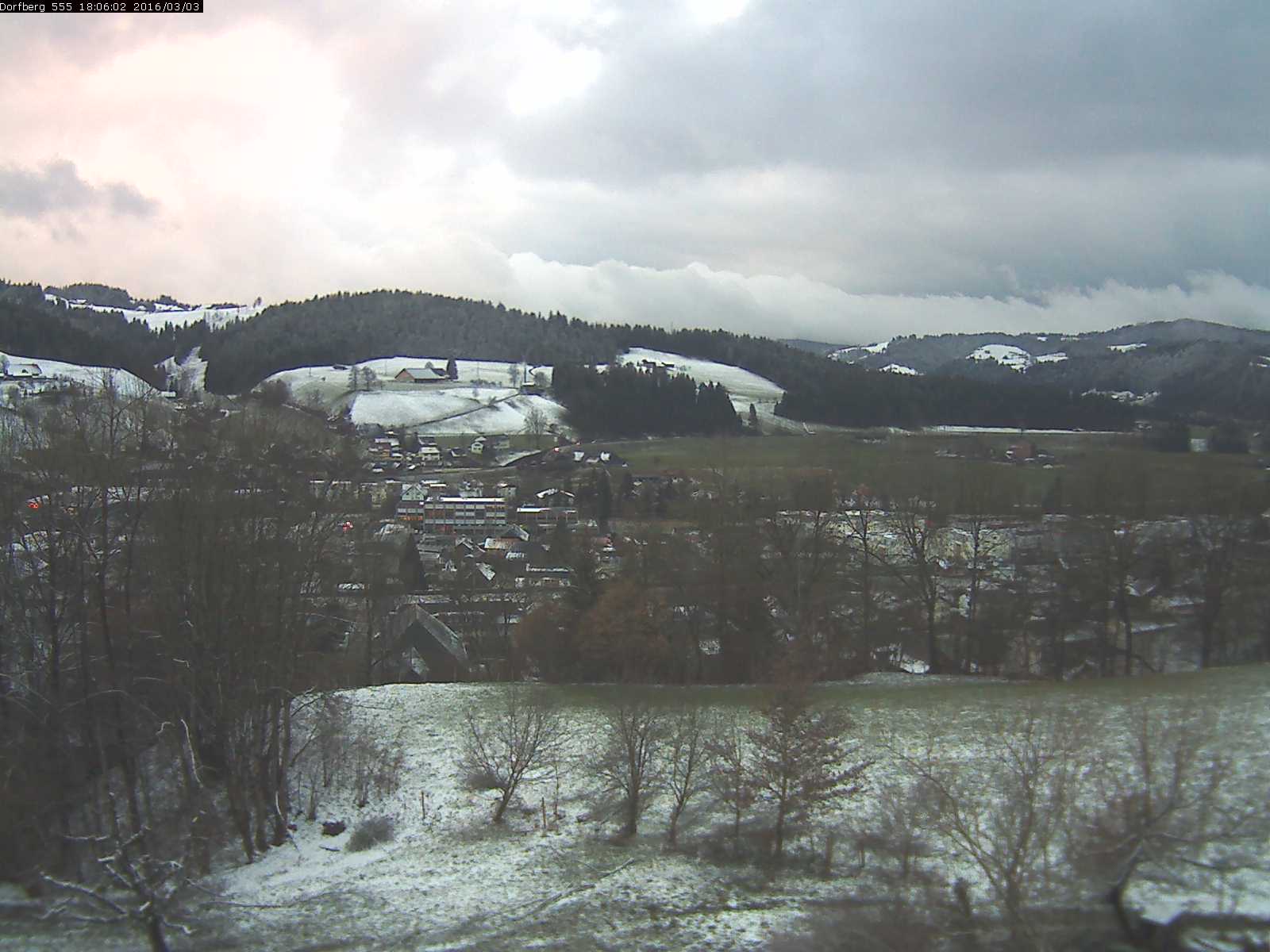Webcam-Bild: Aussicht vom Dorfberg in Langnau 20160303-180601