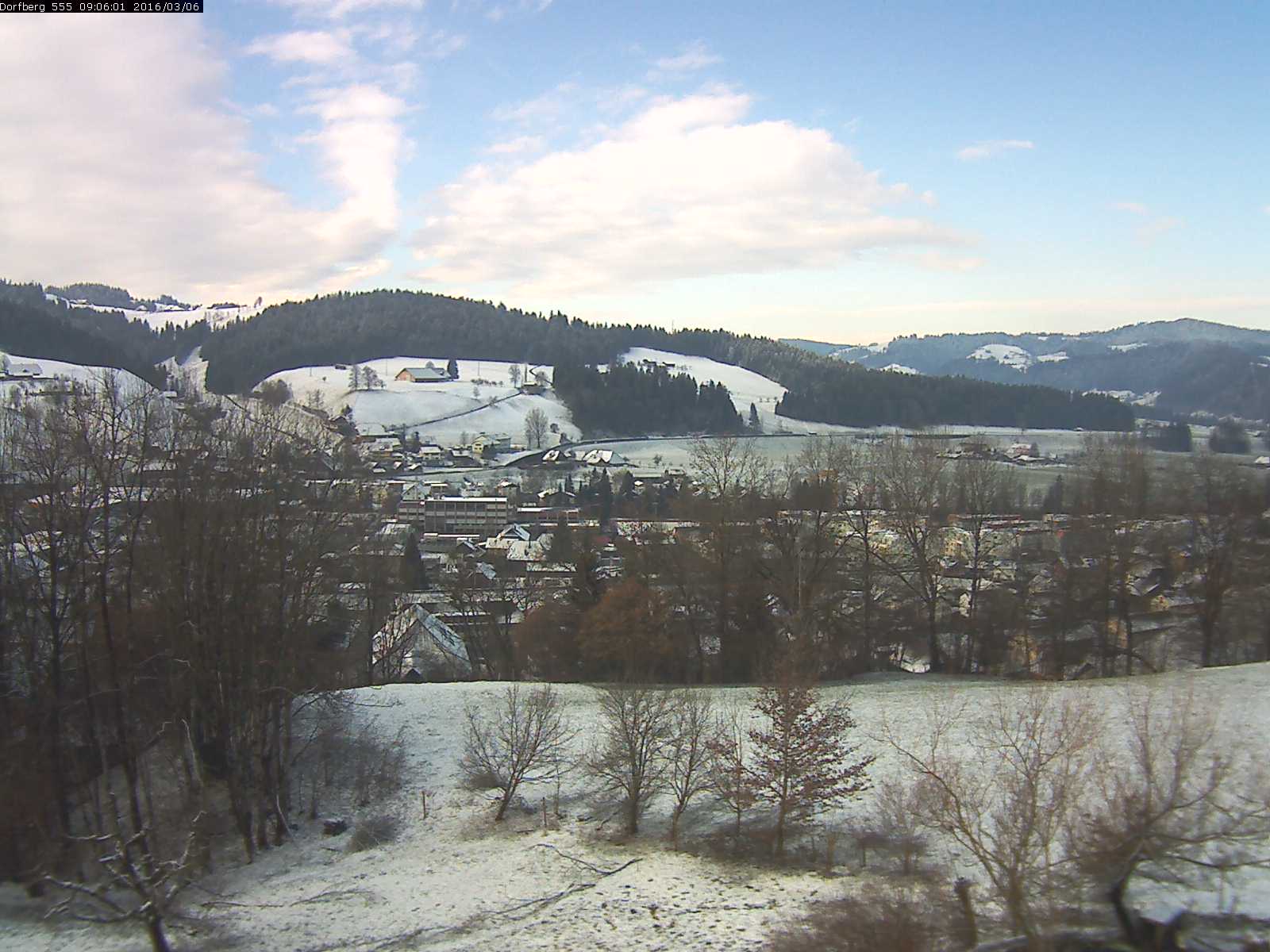 Webcam-Bild: Aussicht vom Dorfberg in Langnau 20160306-090601