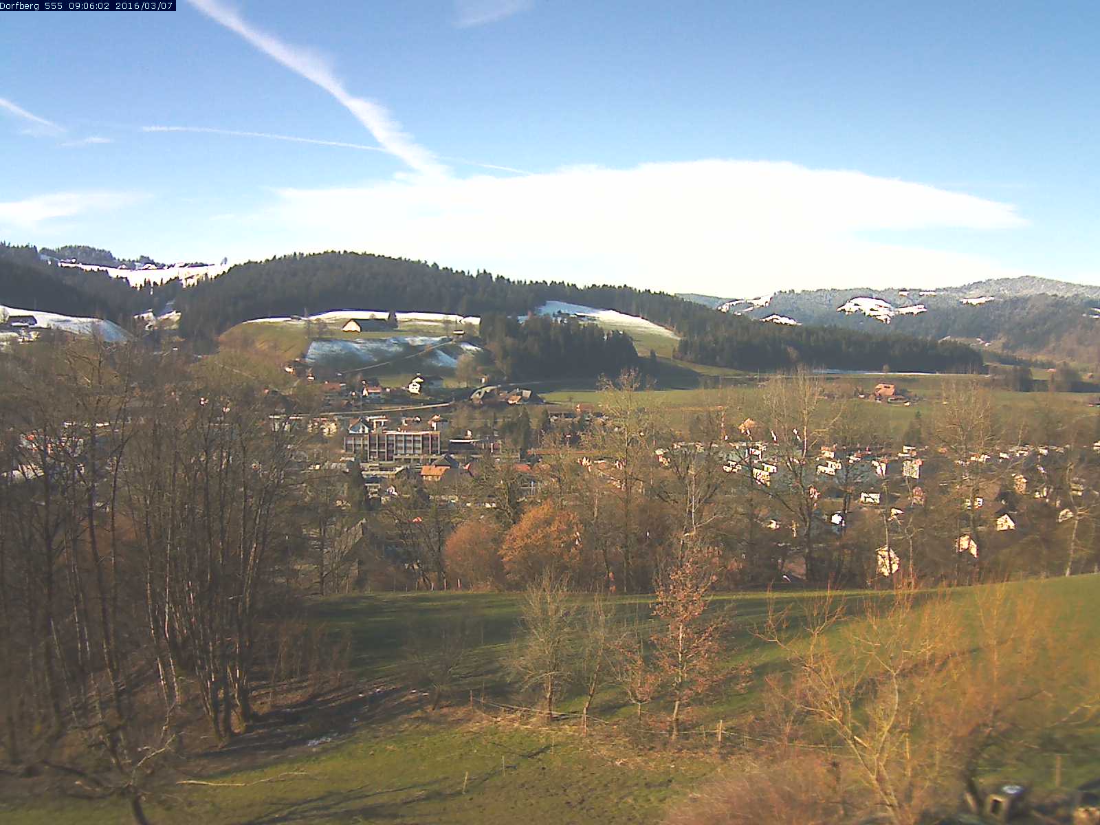 Webcam-Bild: Aussicht vom Dorfberg in Langnau 20160307-090601