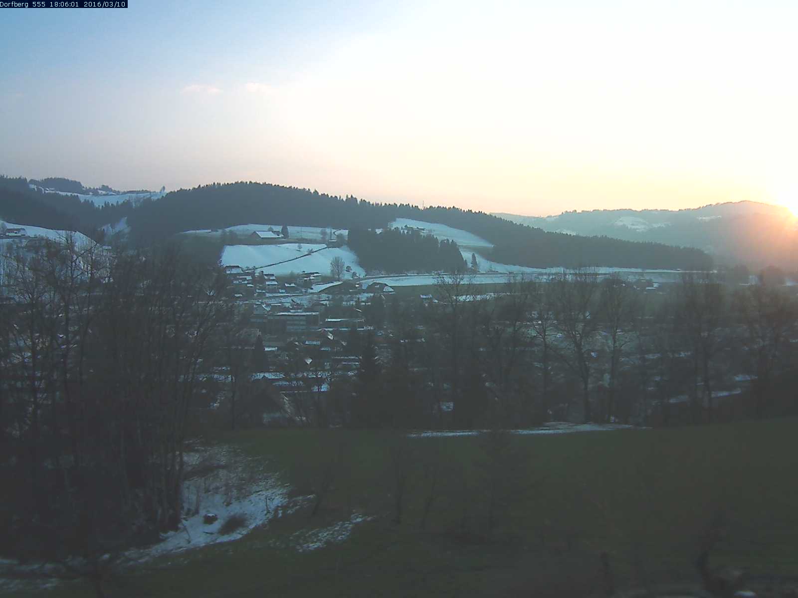 Webcam-Bild: Aussicht vom Dorfberg in Langnau 20160310-180601
