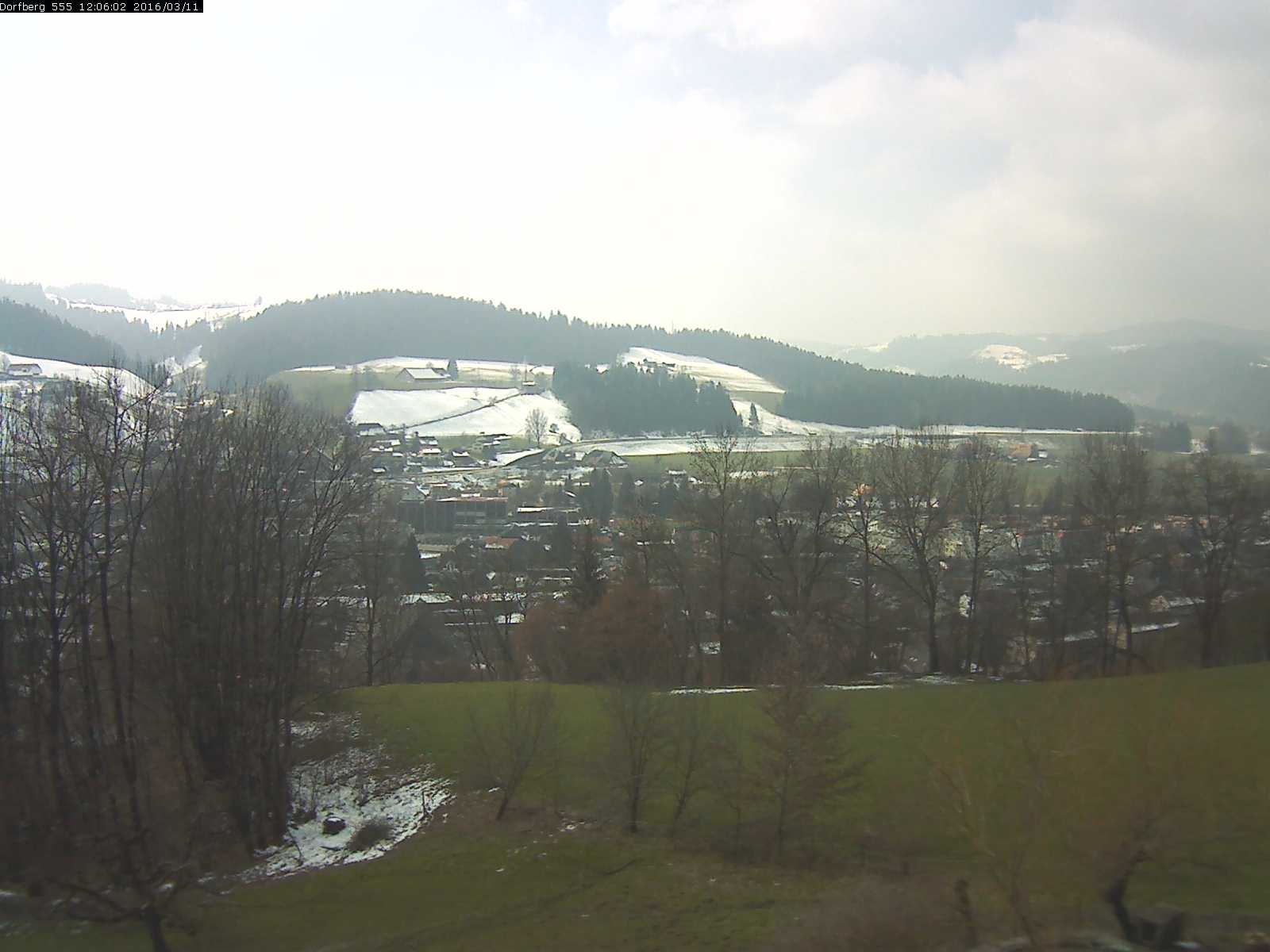 Webcam-Bild: Aussicht vom Dorfberg in Langnau 20160311-120601