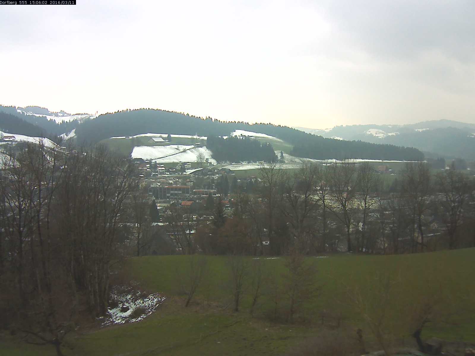 Webcam-Bild: Aussicht vom Dorfberg in Langnau 20160311-150601