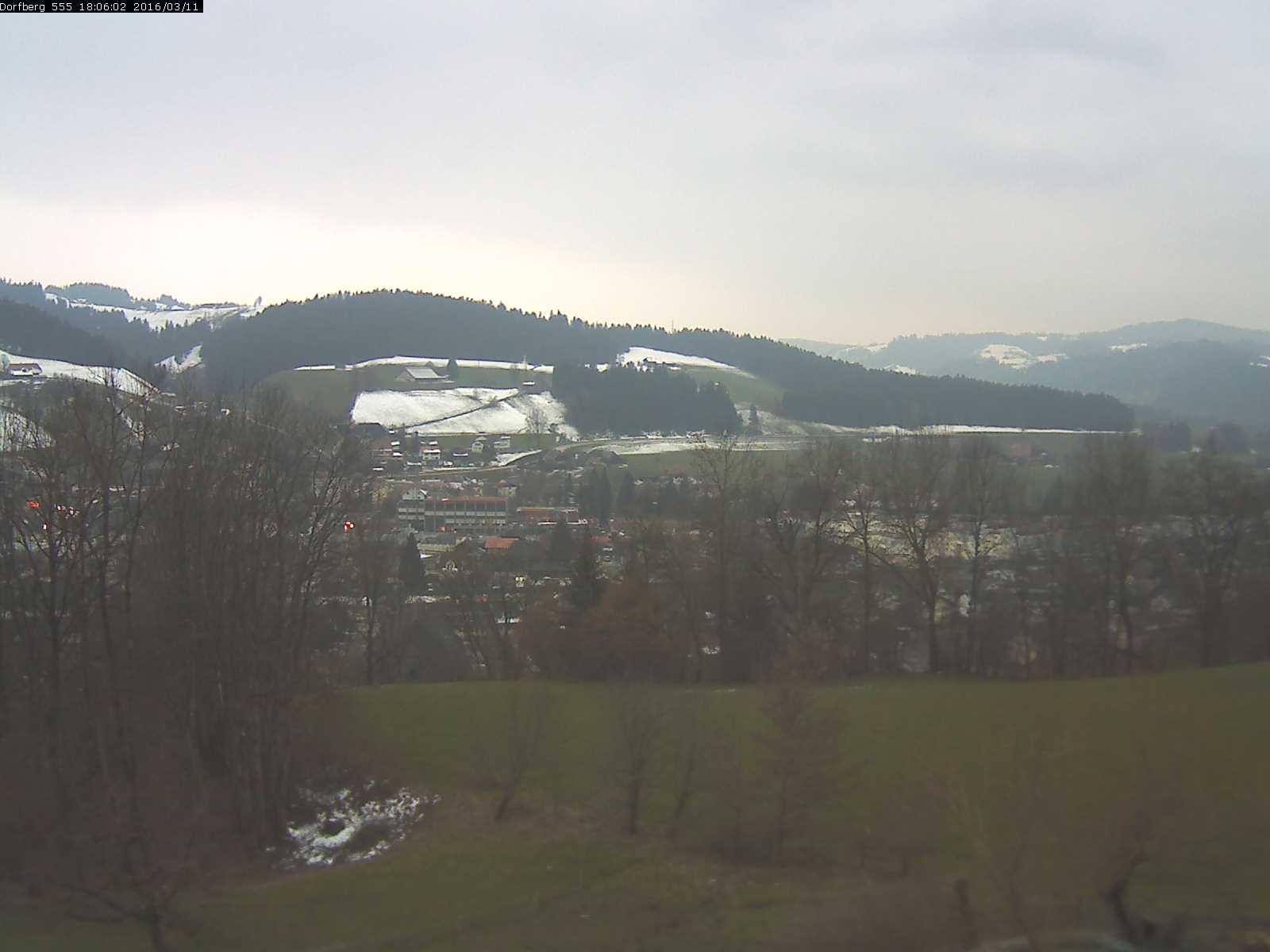 Webcam-Bild: Aussicht vom Dorfberg in Langnau 20160311-180602
