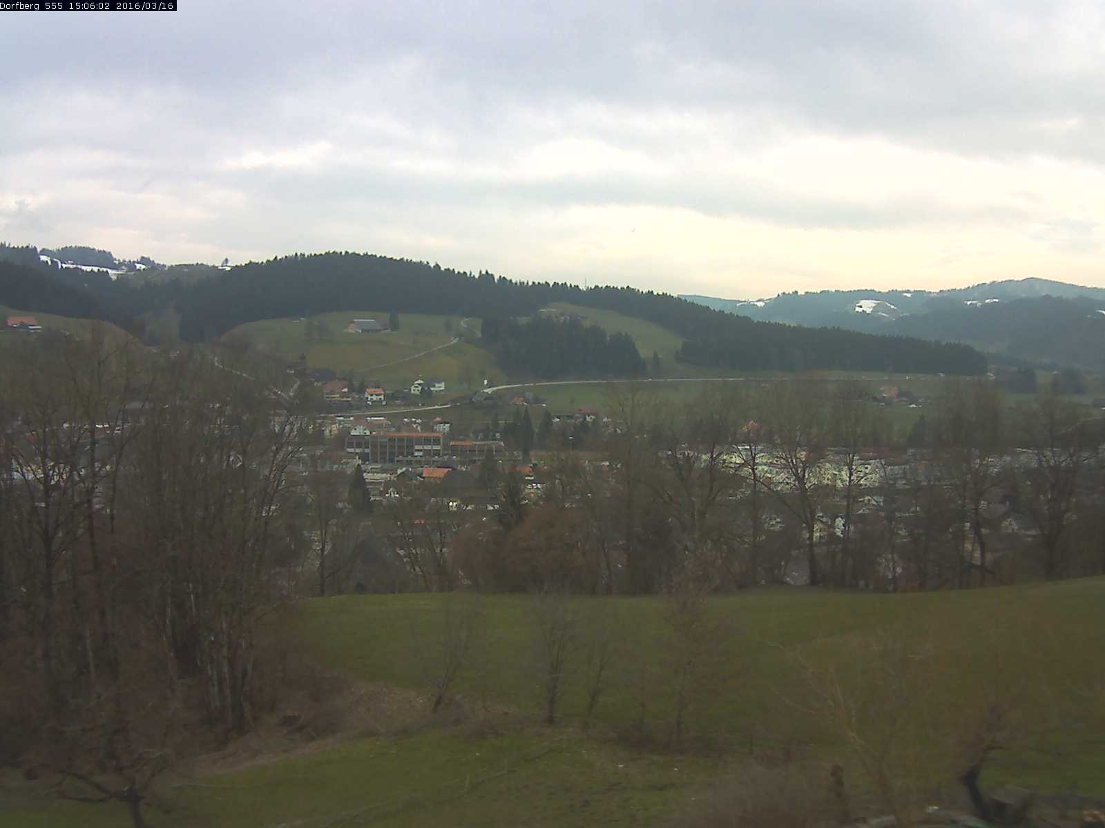 Webcam-Bild: Aussicht vom Dorfberg in Langnau 20160316-150601