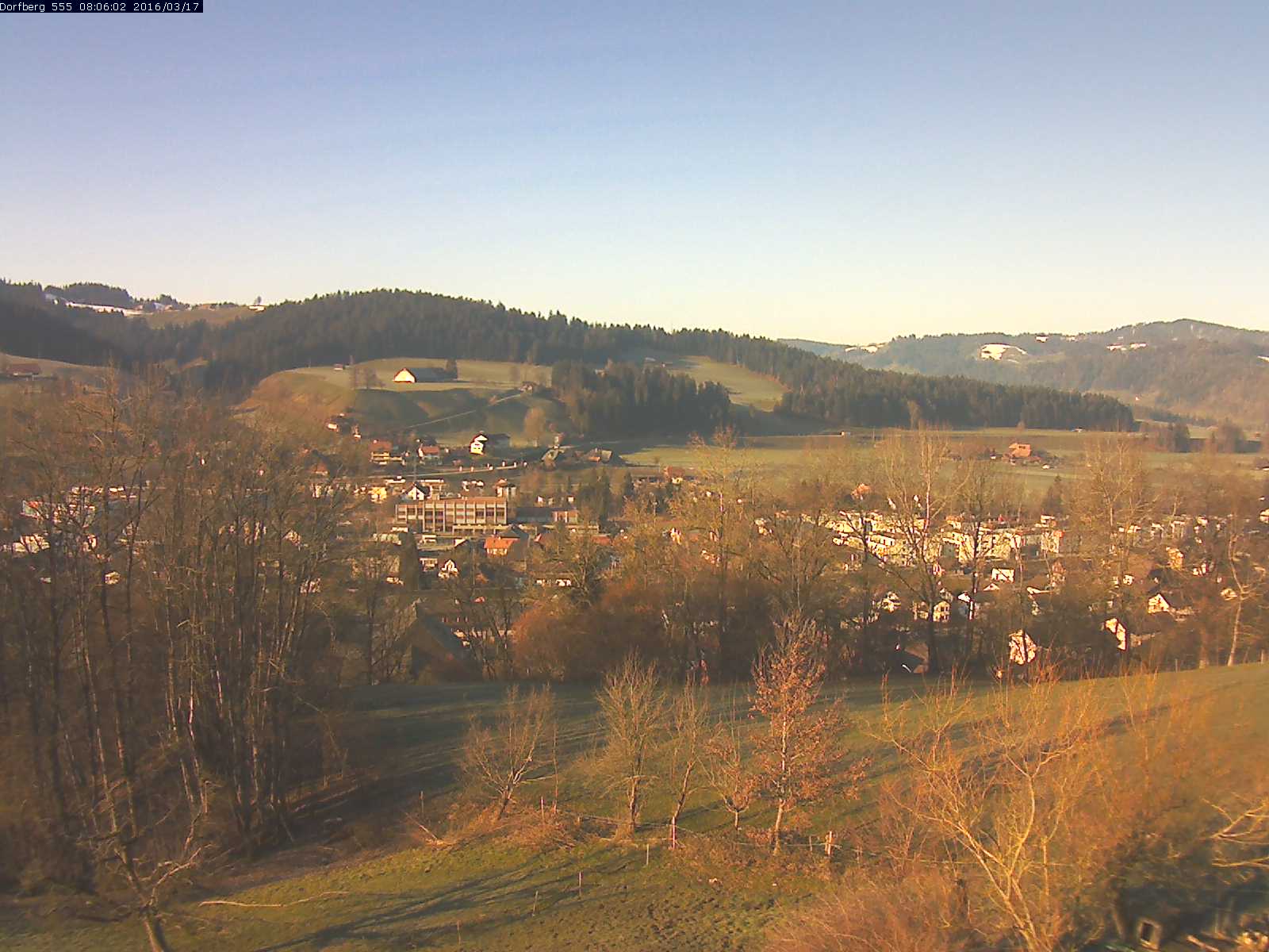 Webcam-Bild: Aussicht vom Dorfberg in Langnau 20160317-080601