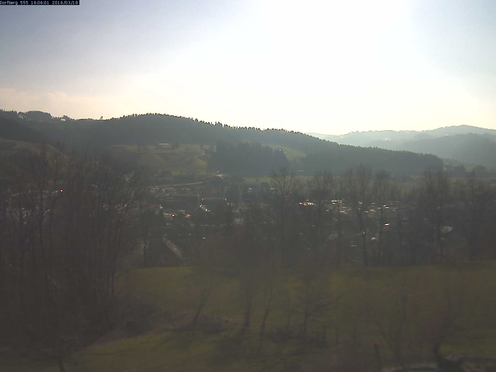 Webcam-Bild: Aussicht vom Dorfberg in Langnau 20160318-160601