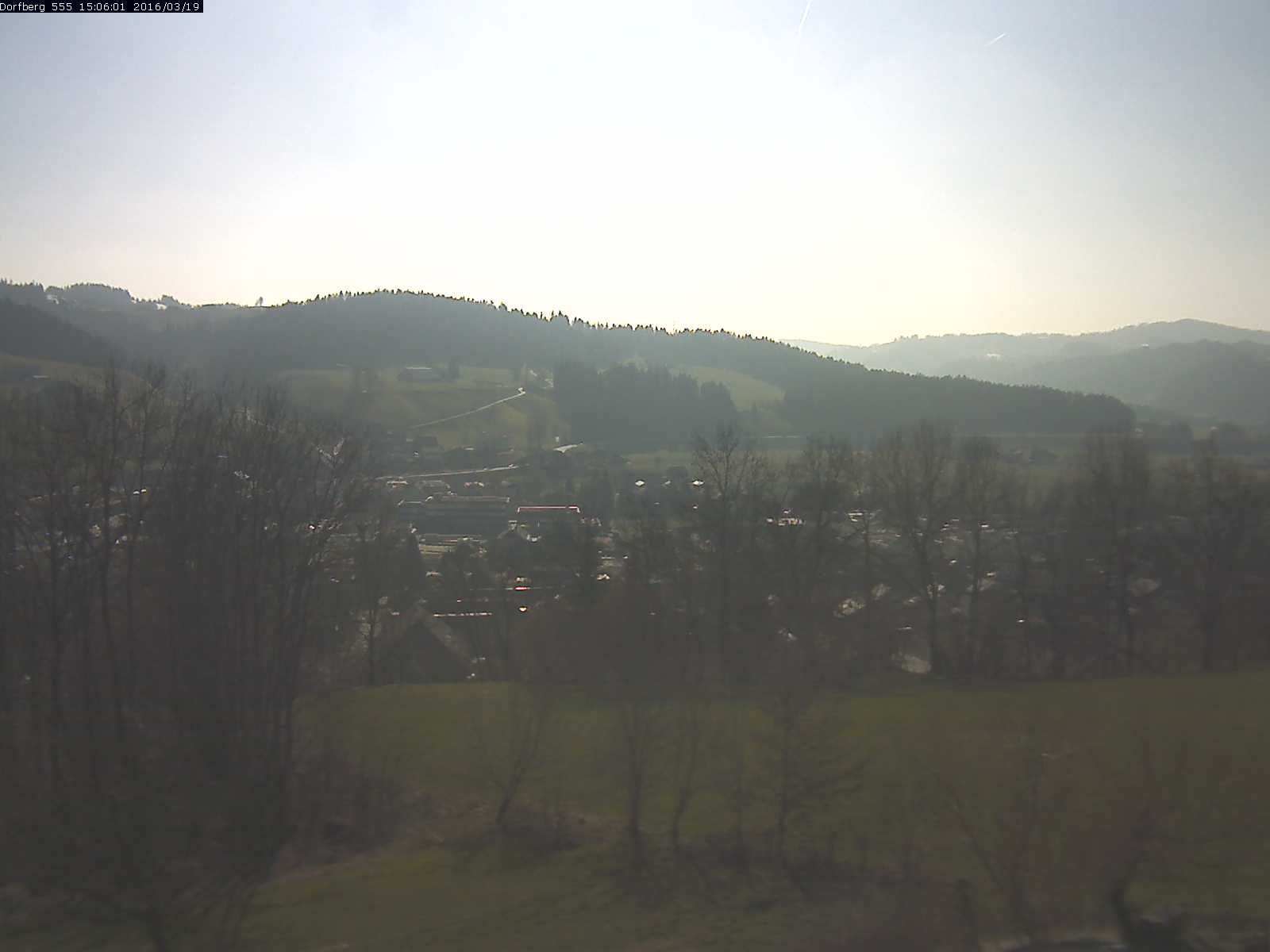 Webcam-Bild: Aussicht vom Dorfberg in Langnau 20160319-150601