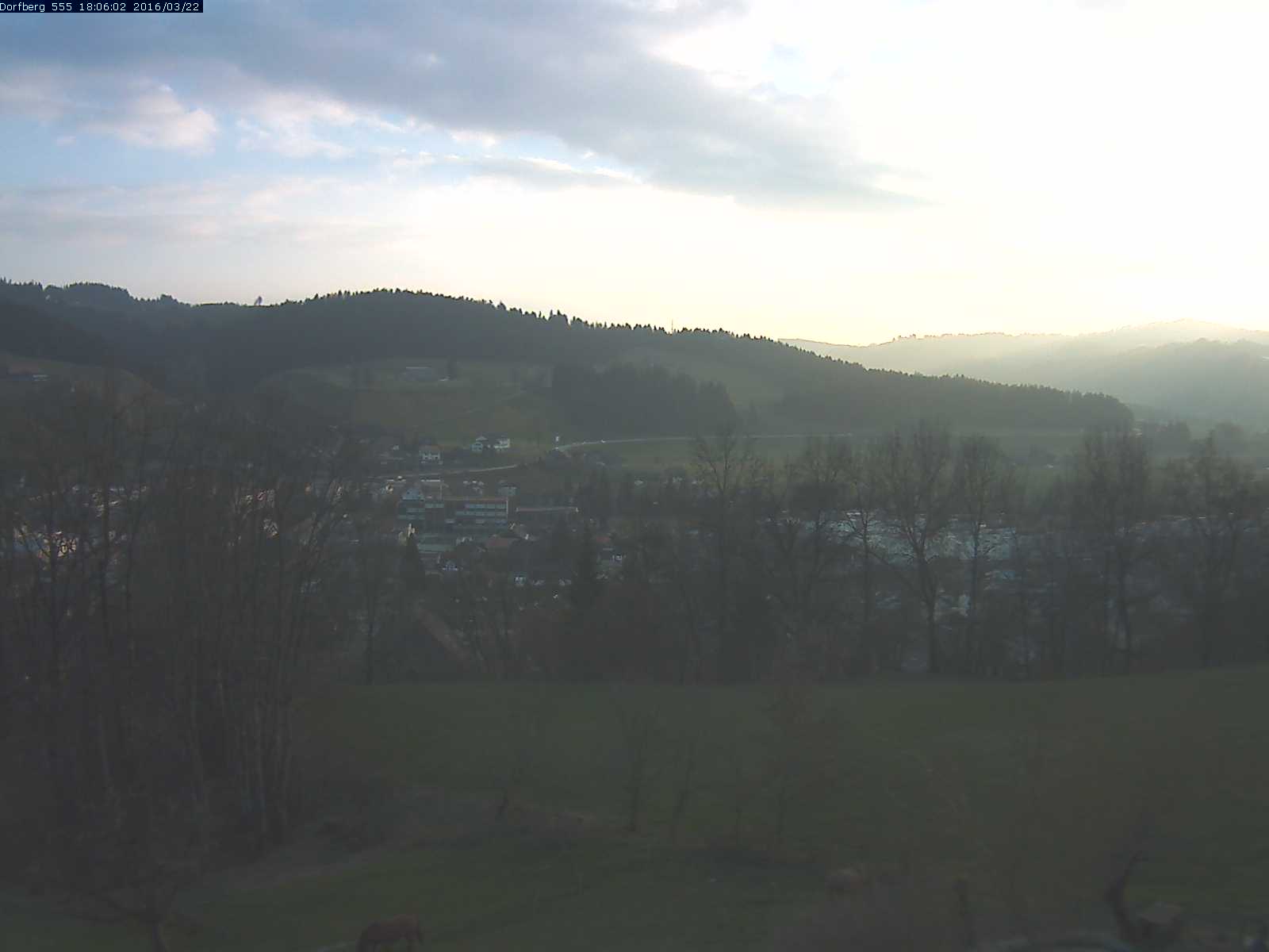 Webcam-Bild: Aussicht vom Dorfberg in Langnau 20160322-180601