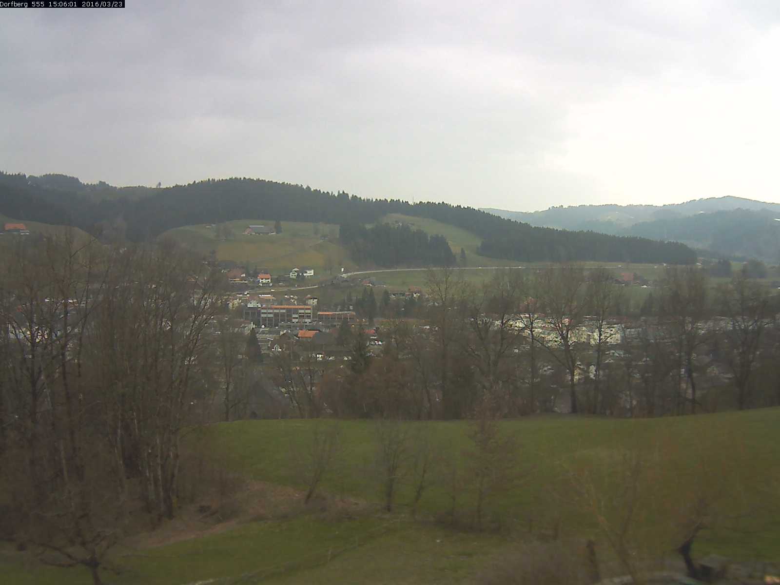 Webcam-Bild: Aussicht vom Dorfberg in Langnau 20160323-150601