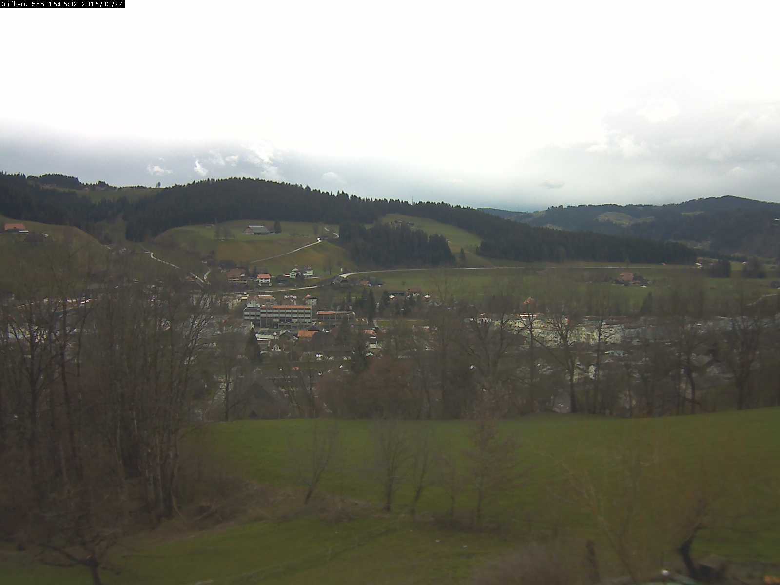 Webcam-Bild: Aussicht vom Dorfberg in Langnau 20160327-160601