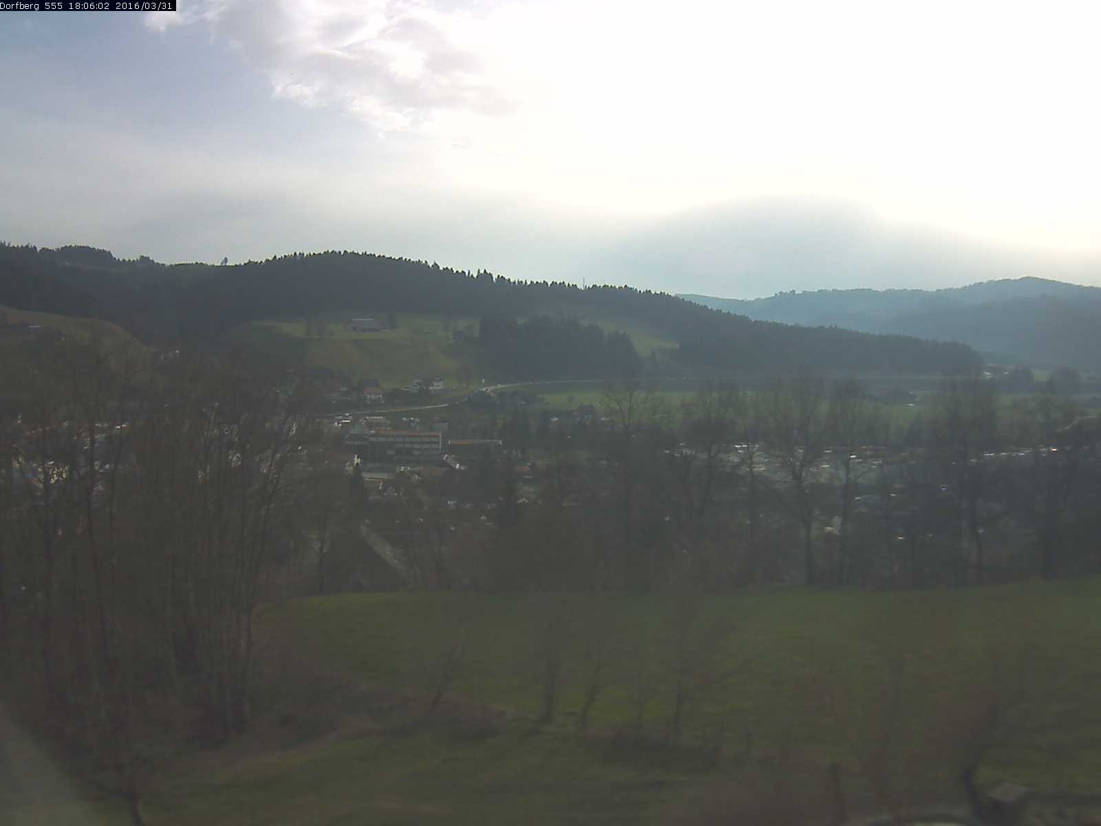 Webcam-Bild: Aussicht vom Dorfberg in Langnau 20160331-180601