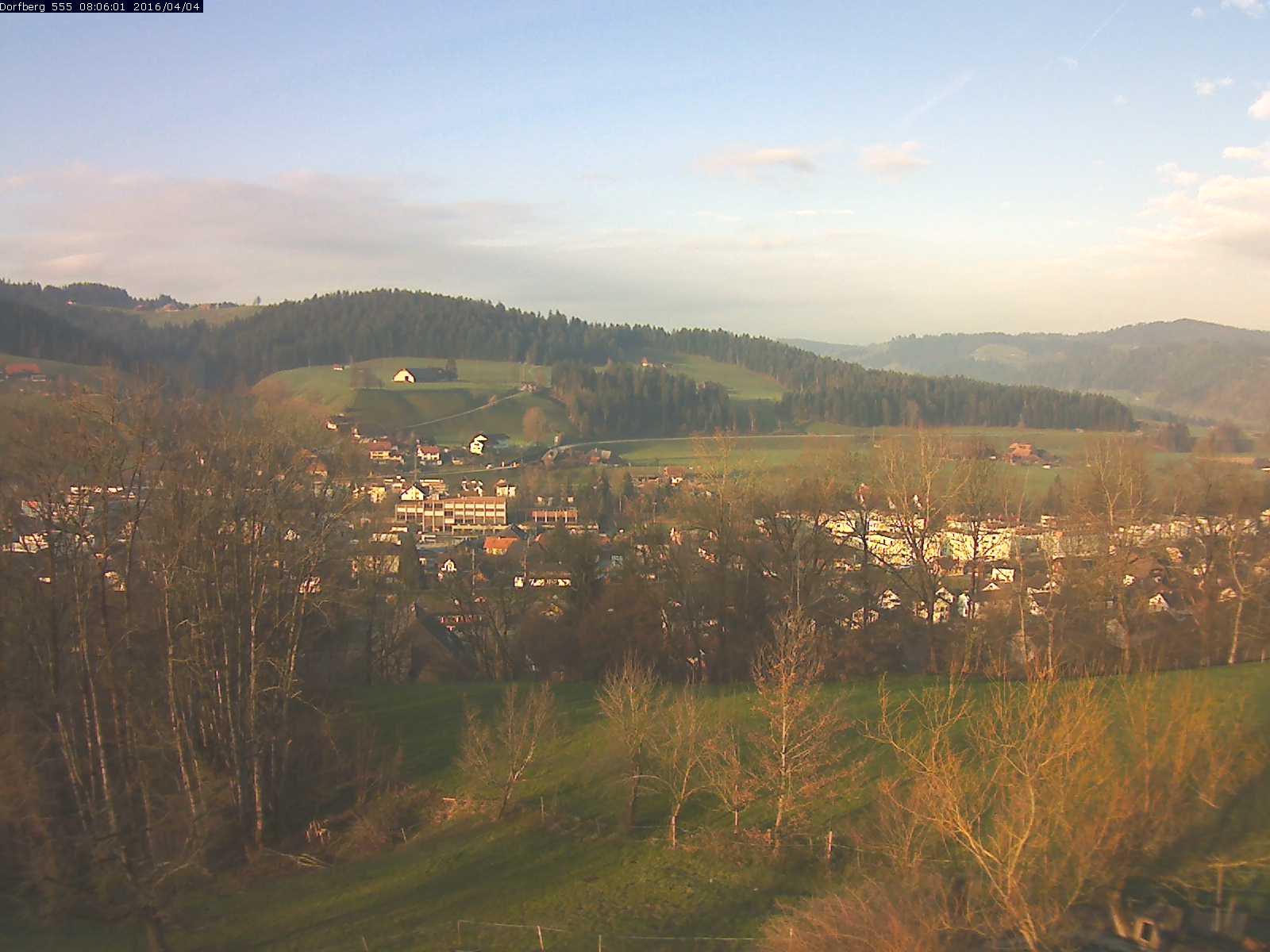 Webcam-Bild: Aussicht vom Dorfberg in Langnau 20160404-080601