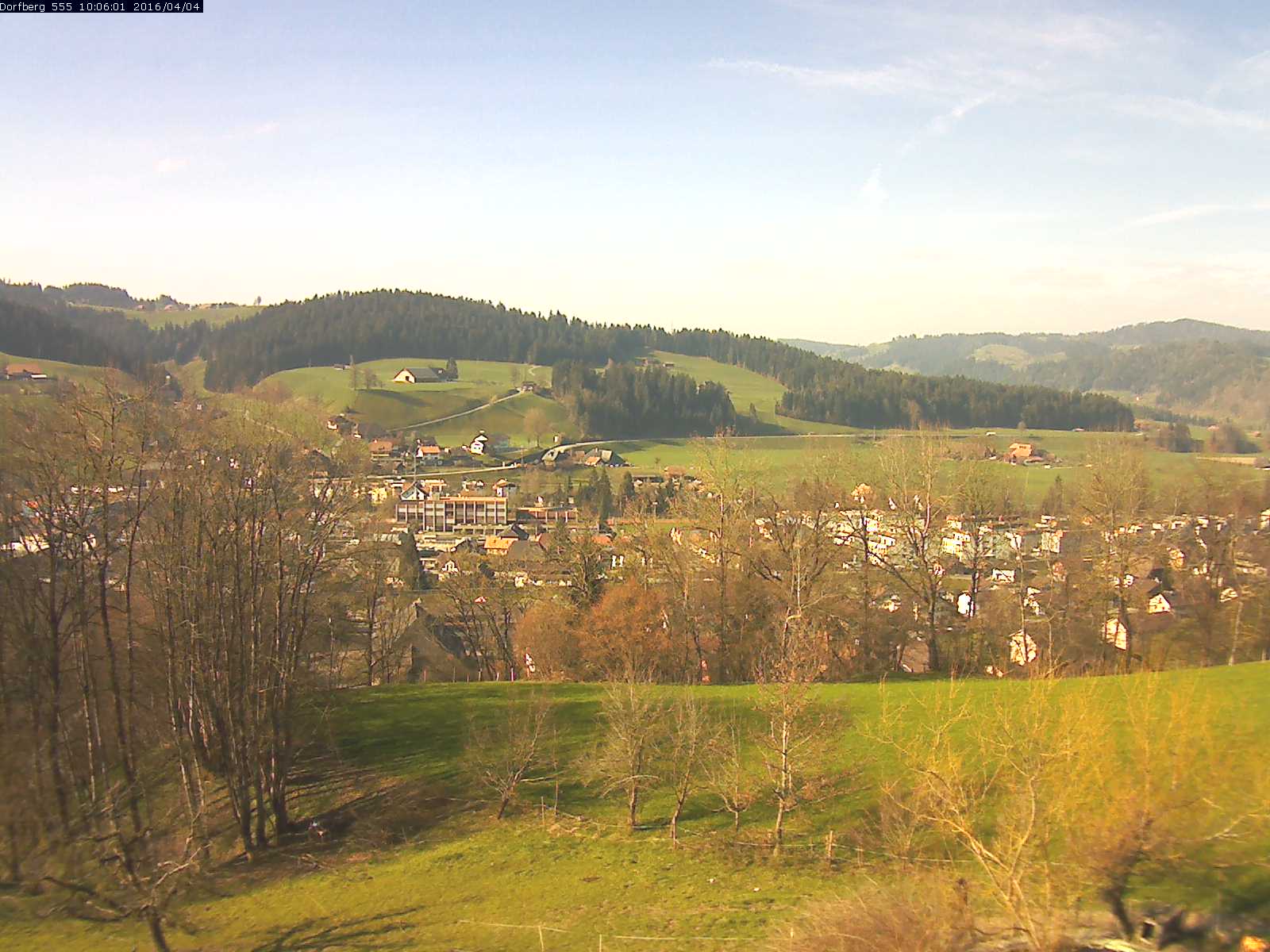 Webcam-Bild: Aussicht vom Dorfberg in Langnau 20160404-100601