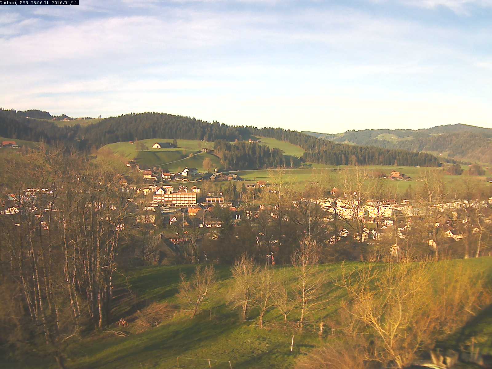 Webcam-Bild: Aussicht vom Dorfberg in Langnau 20160411-080601