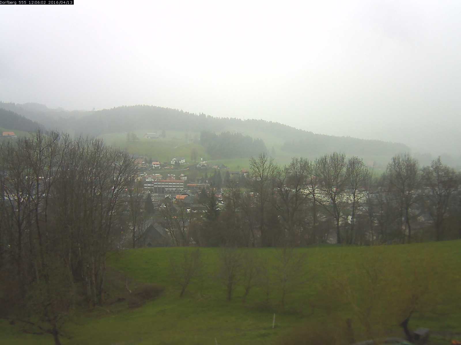 Webcam-Bild: Aussicht vom Dorfberg in Langnau 20160413-120601