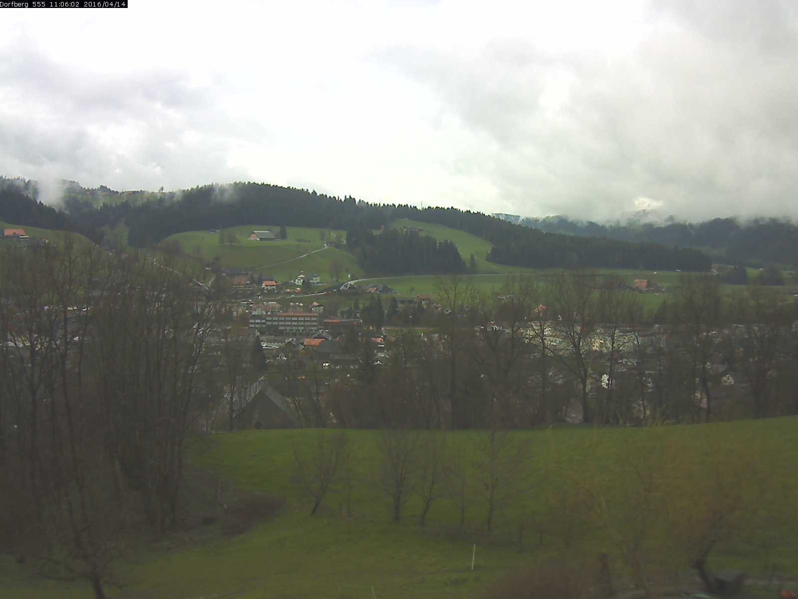 Webcam-Bild: Aussicht vom Dorfberg in Langnau 20160414-110601