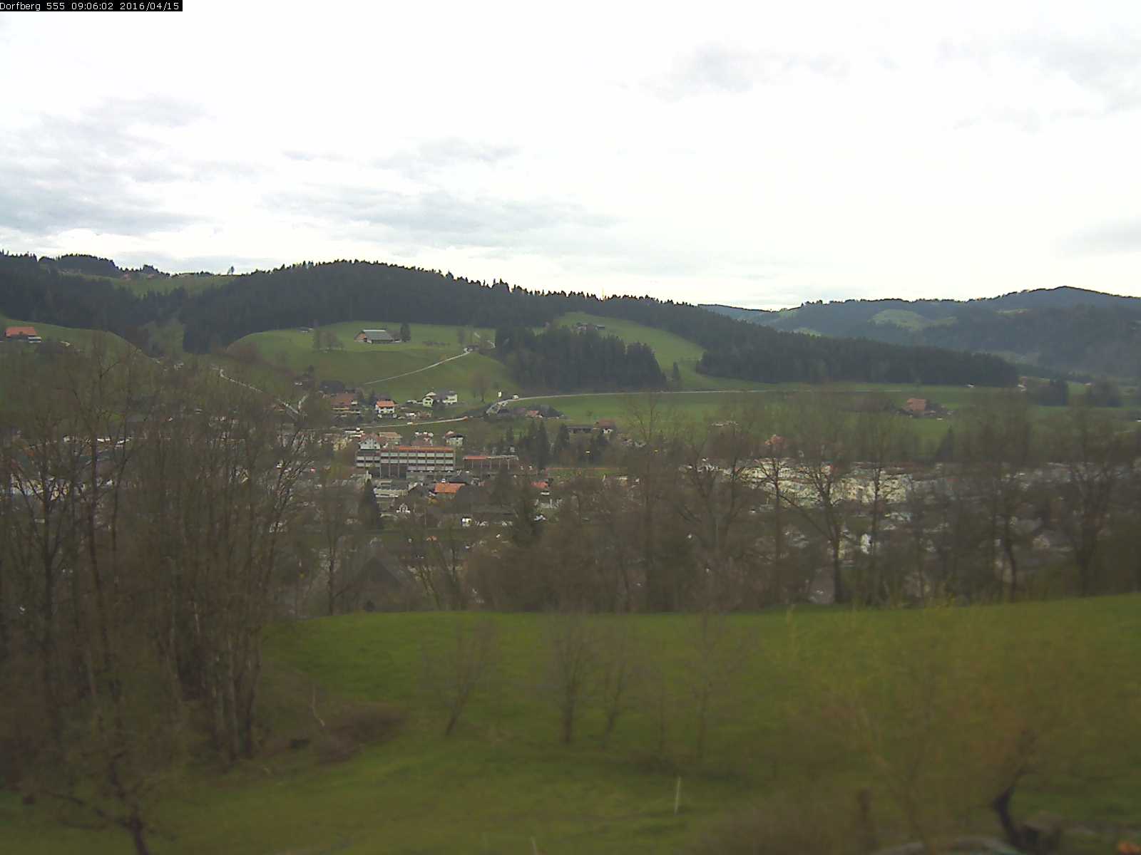 Webcam-Bild: Aussicht vom Dorfberg in Langnau 20160415-090601
