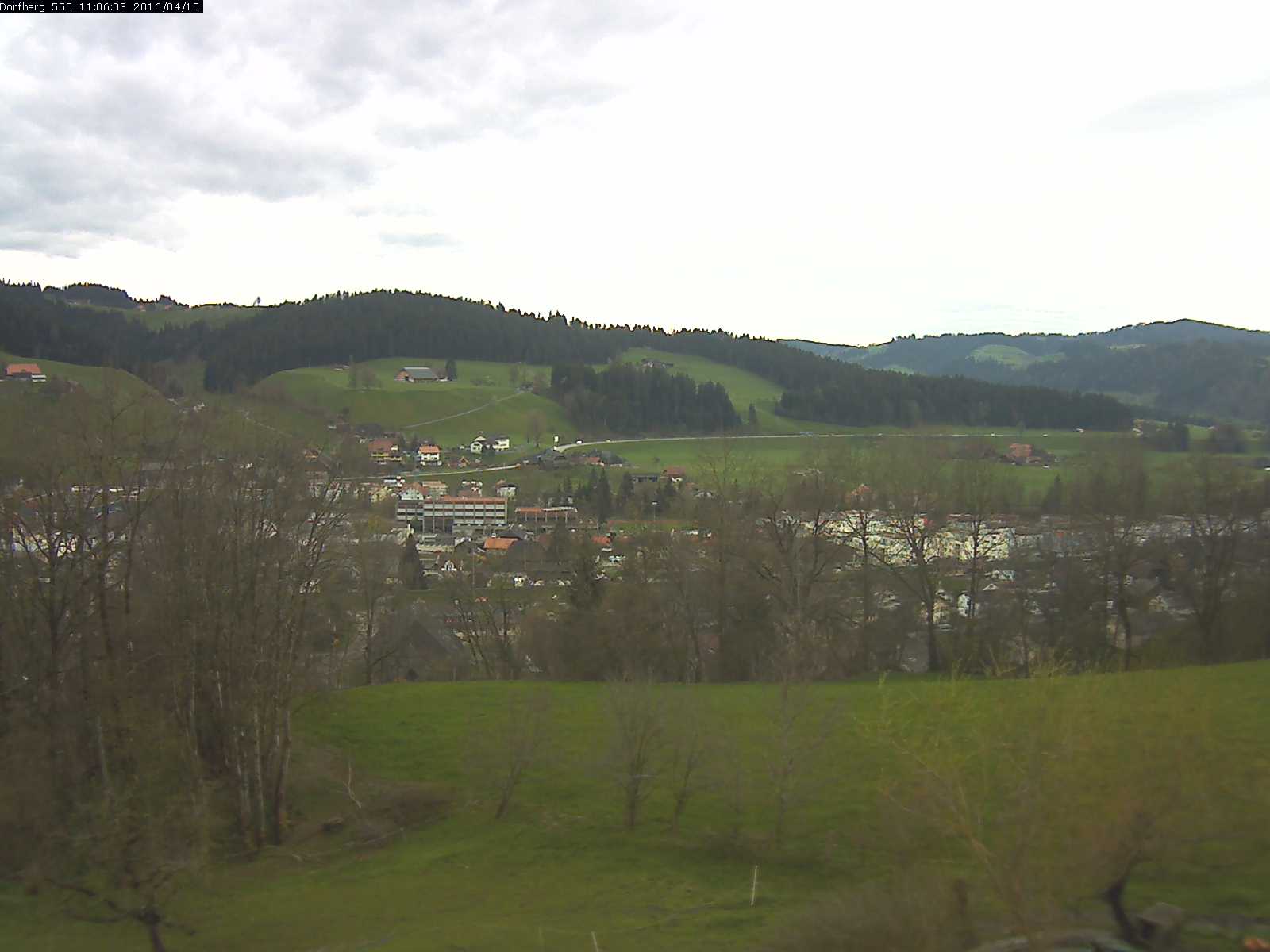Webcam-Bild: Aussicht vom Dorfberg in Langnau 20160415-110601