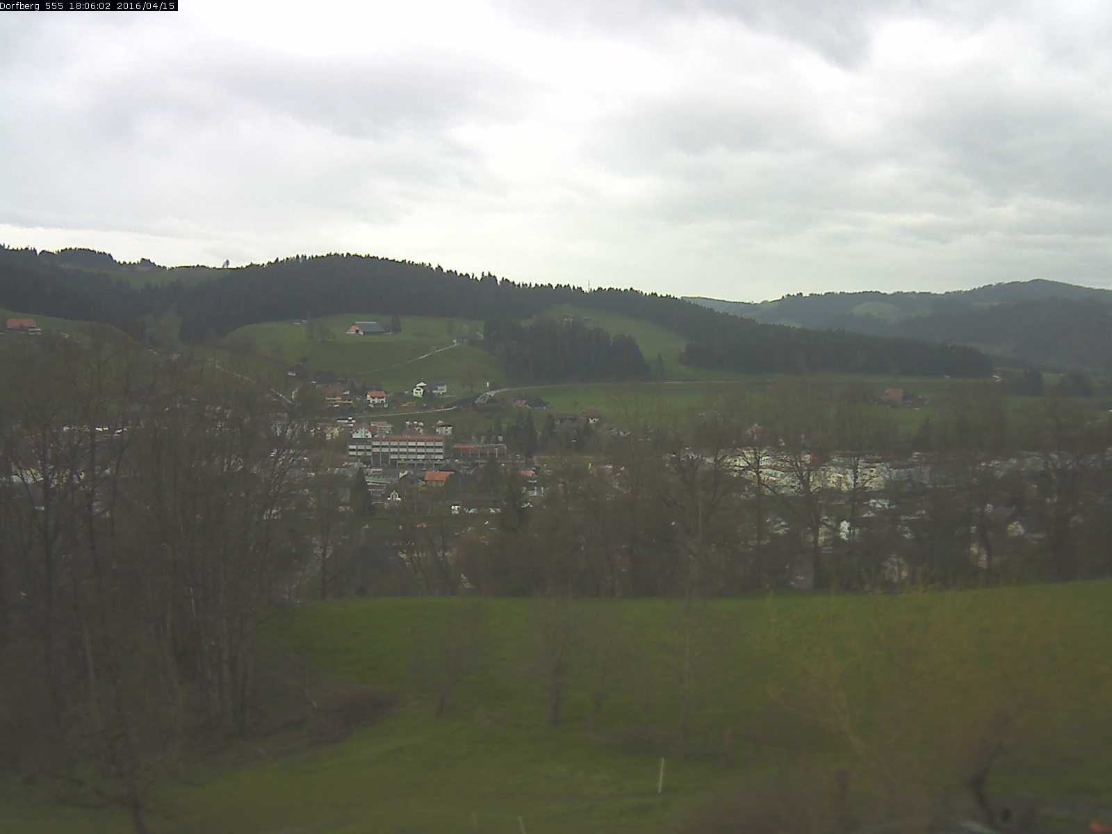 Webcam-Bild: Aussicht vom Dorfberg in Langnau 20160415-180601
